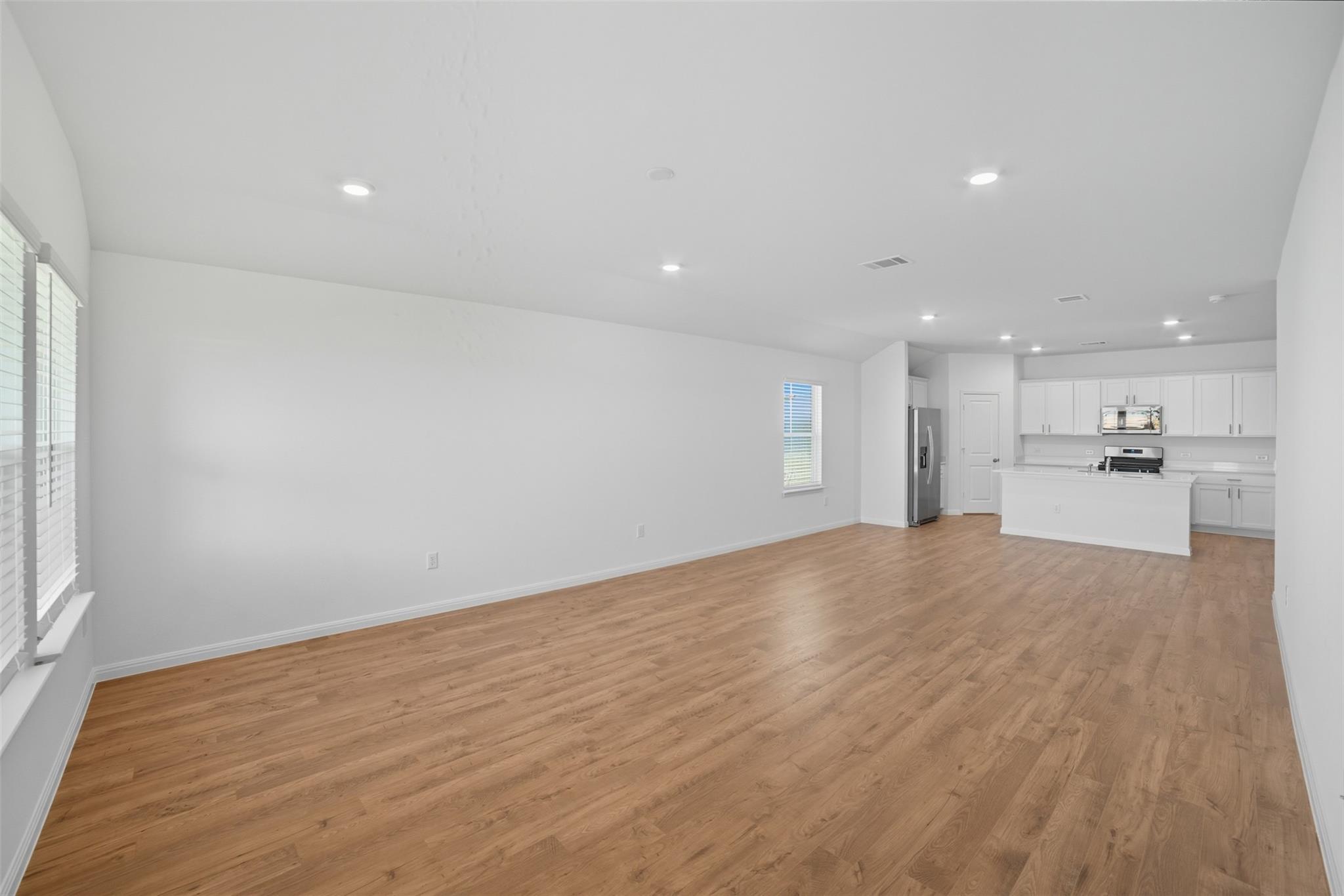 445 Mustang Lake Cir, Buda, TX 78610