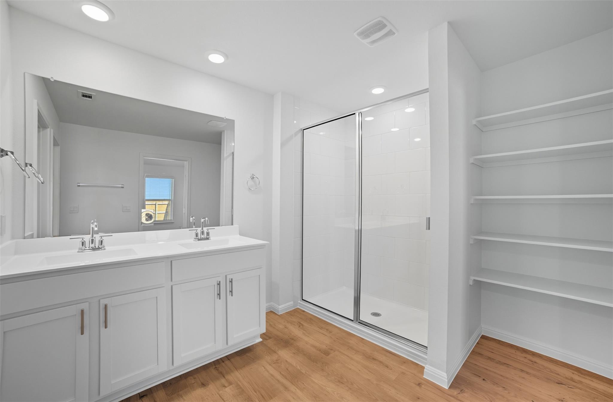 445 Mustang Lake Cir, Buda, TX 78610