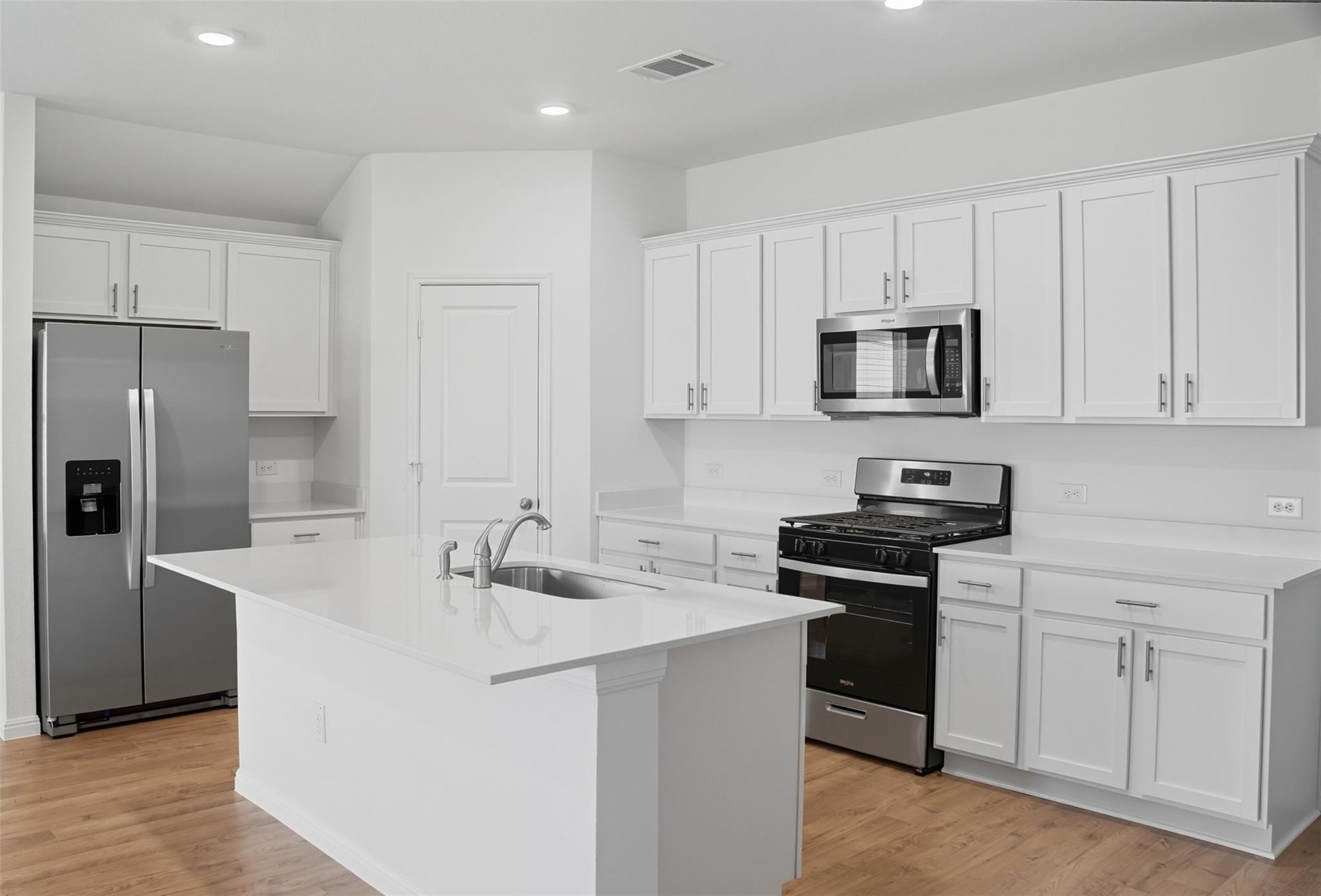 445 Mustang Lake Cir, Buda, TX 78610