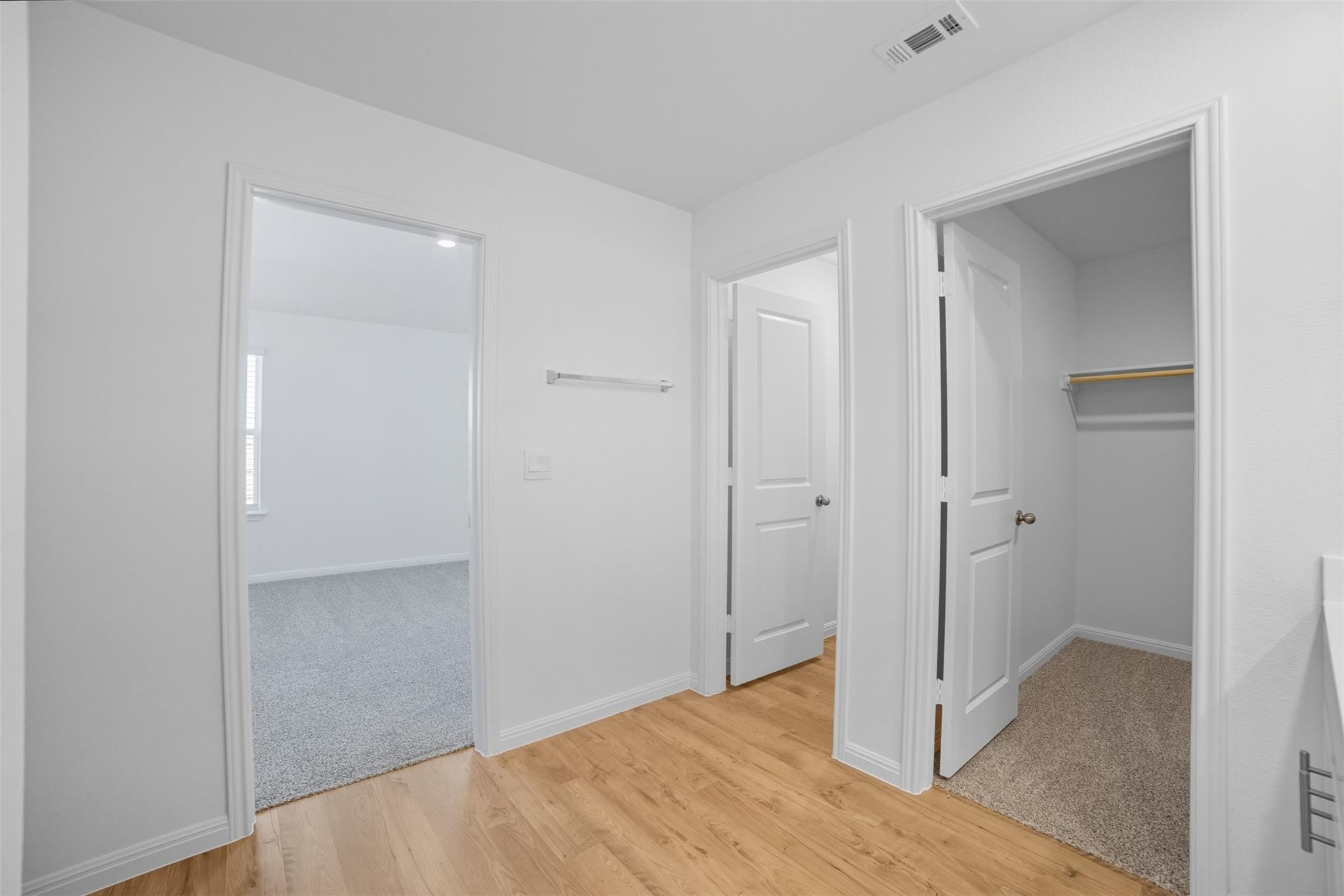 445 Mustang Lake Cir, Buda, TX 78610