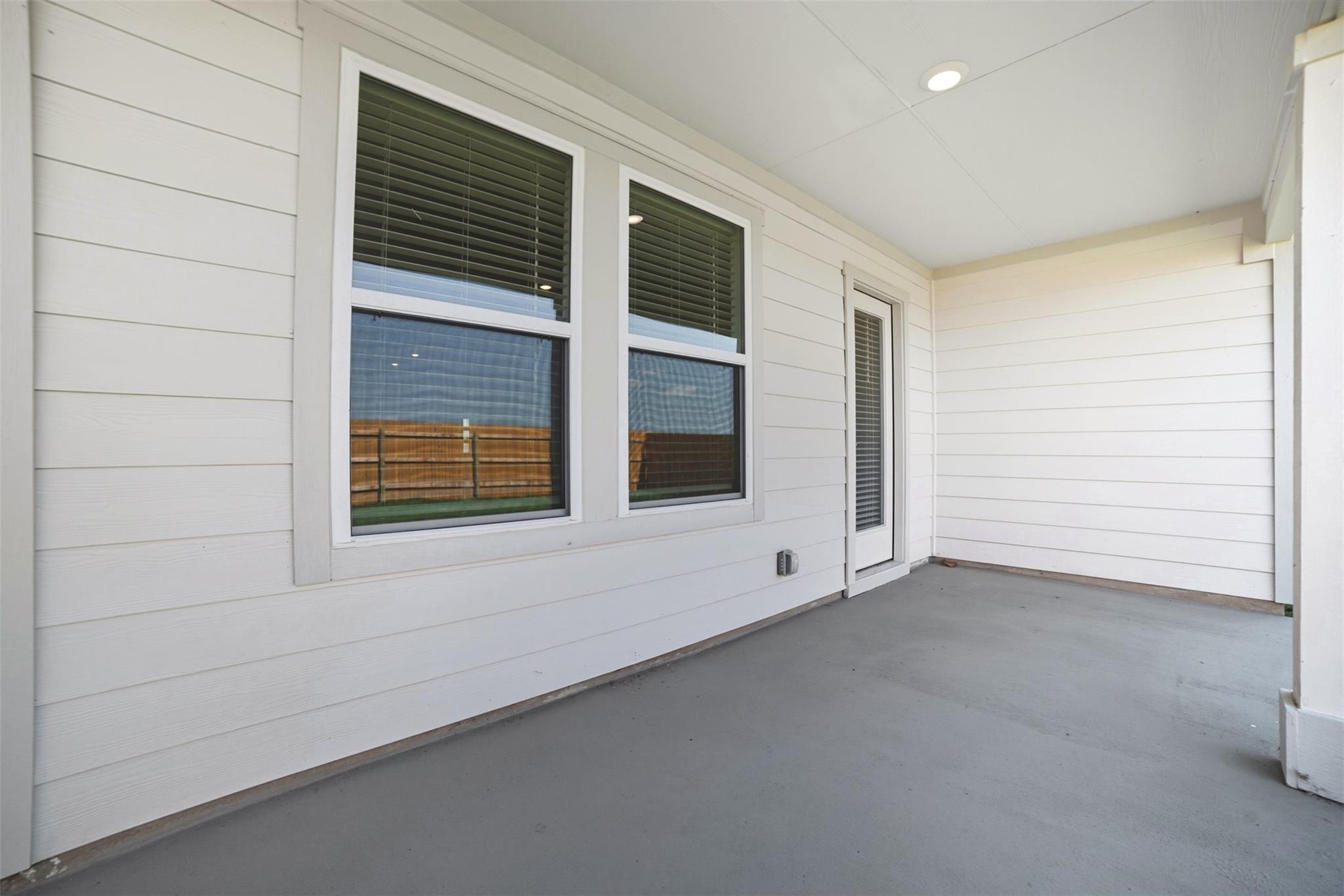 445 Mustang Lake Cir, Buda, TX 78610