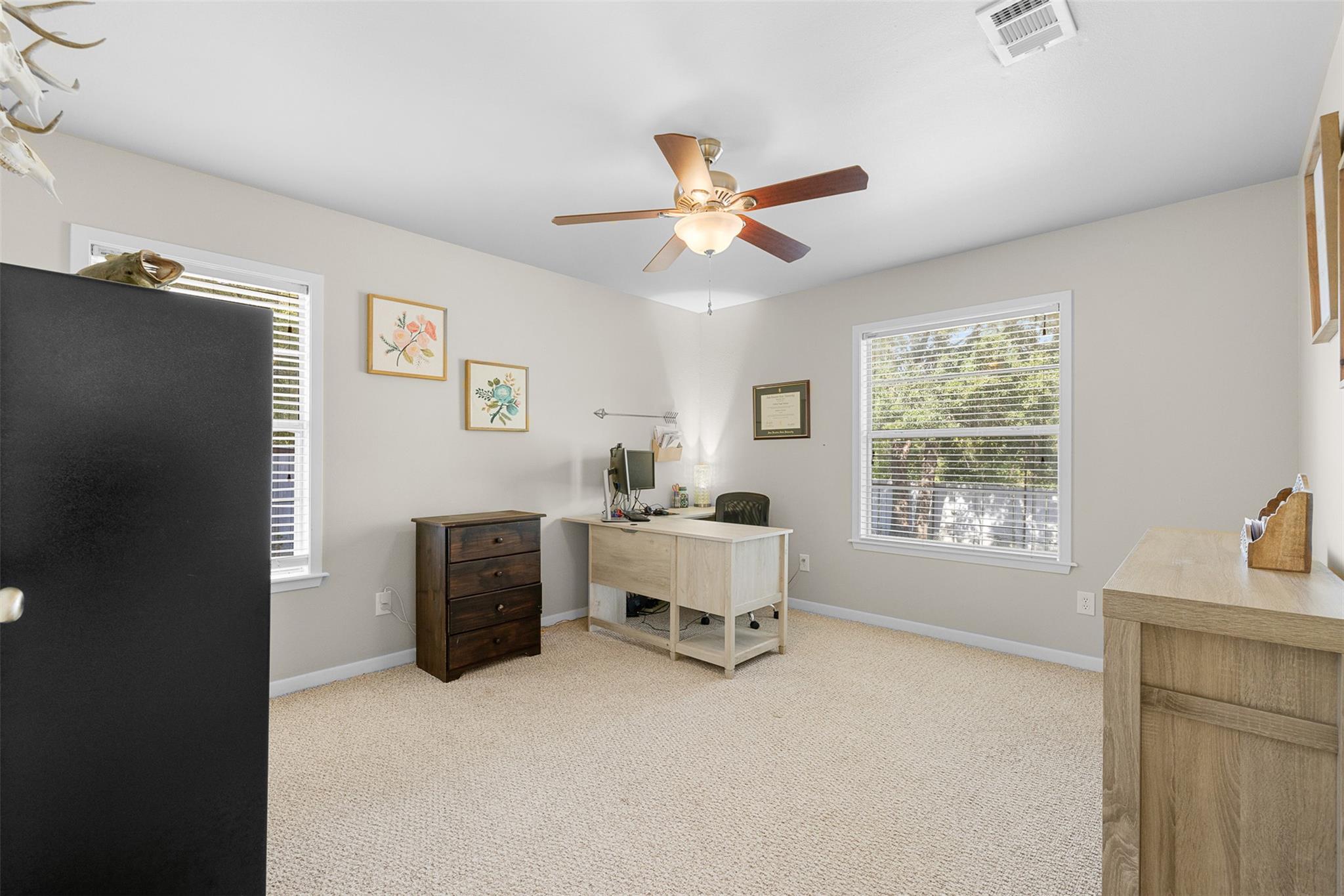 1102 N Pecan Street, Caldwell, TX 77836