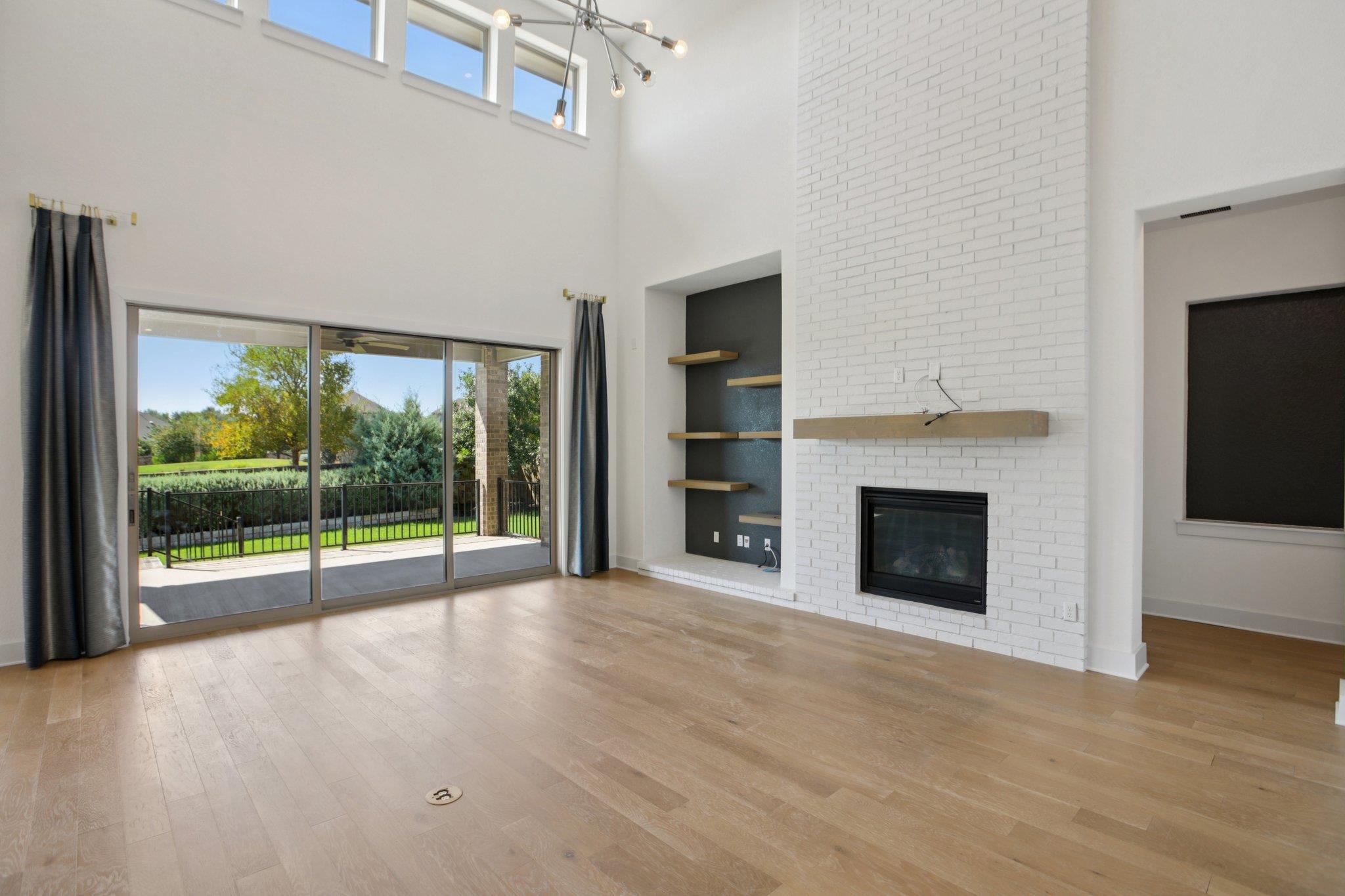 2520 Carretera Dr, Leander, TX 78641