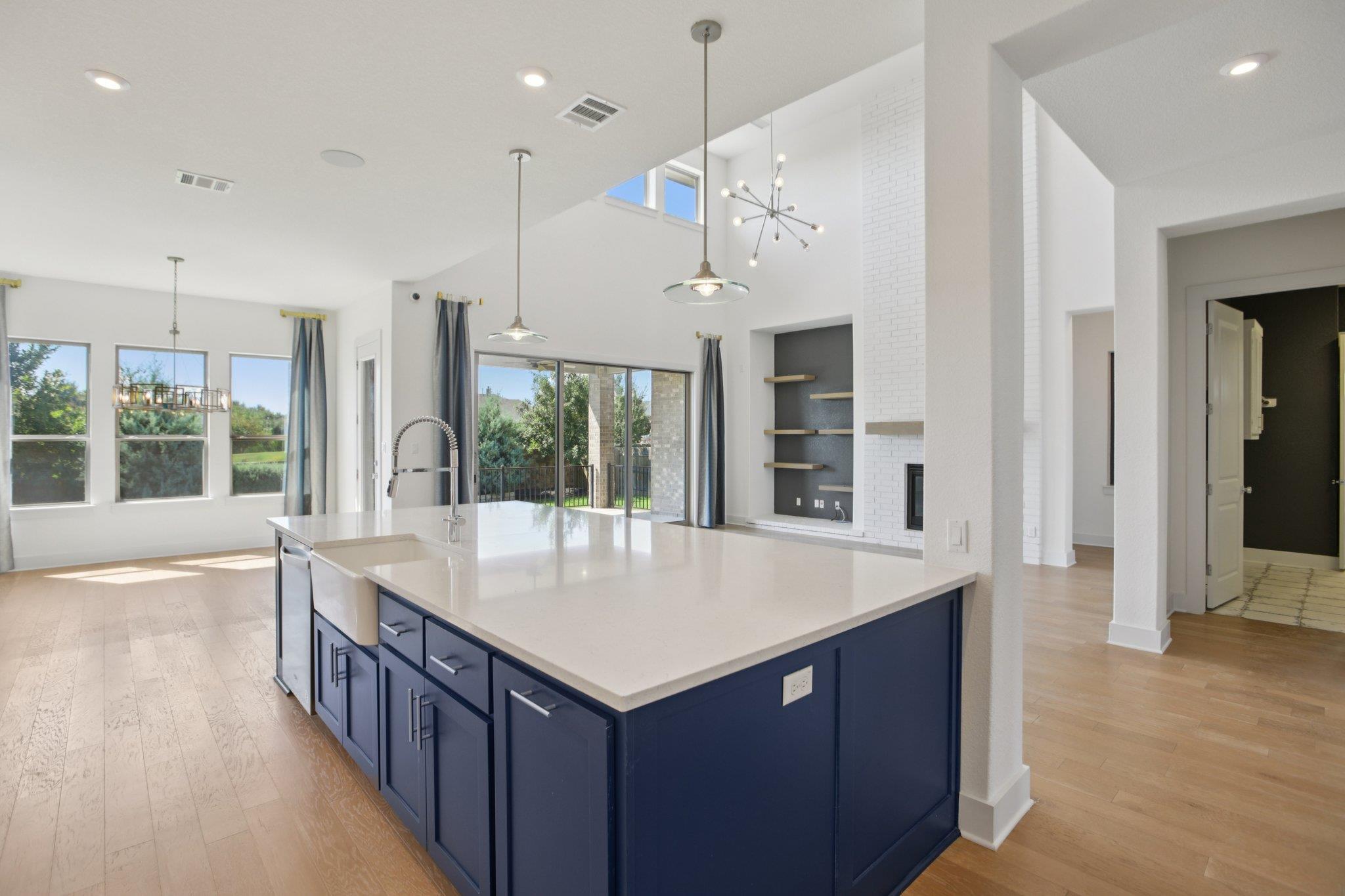 2520 Carretera Dr, Leander, TX 78641