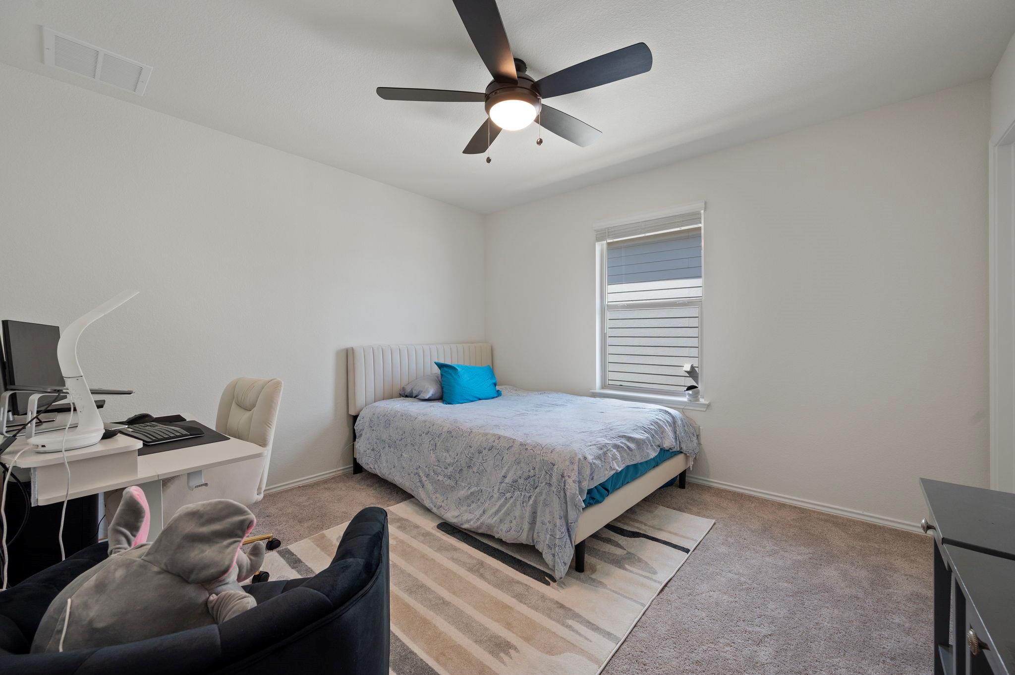 232 Robert Hightower Dr, Jarrell, TX 76537