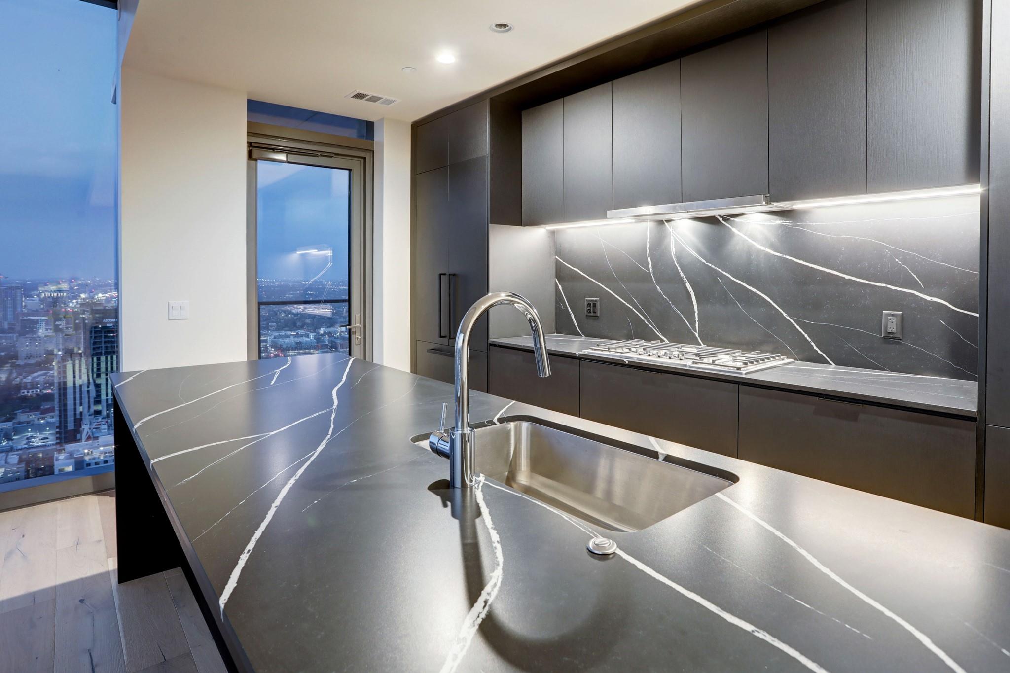 44 East Ave # 4203, Austin, TX 78701