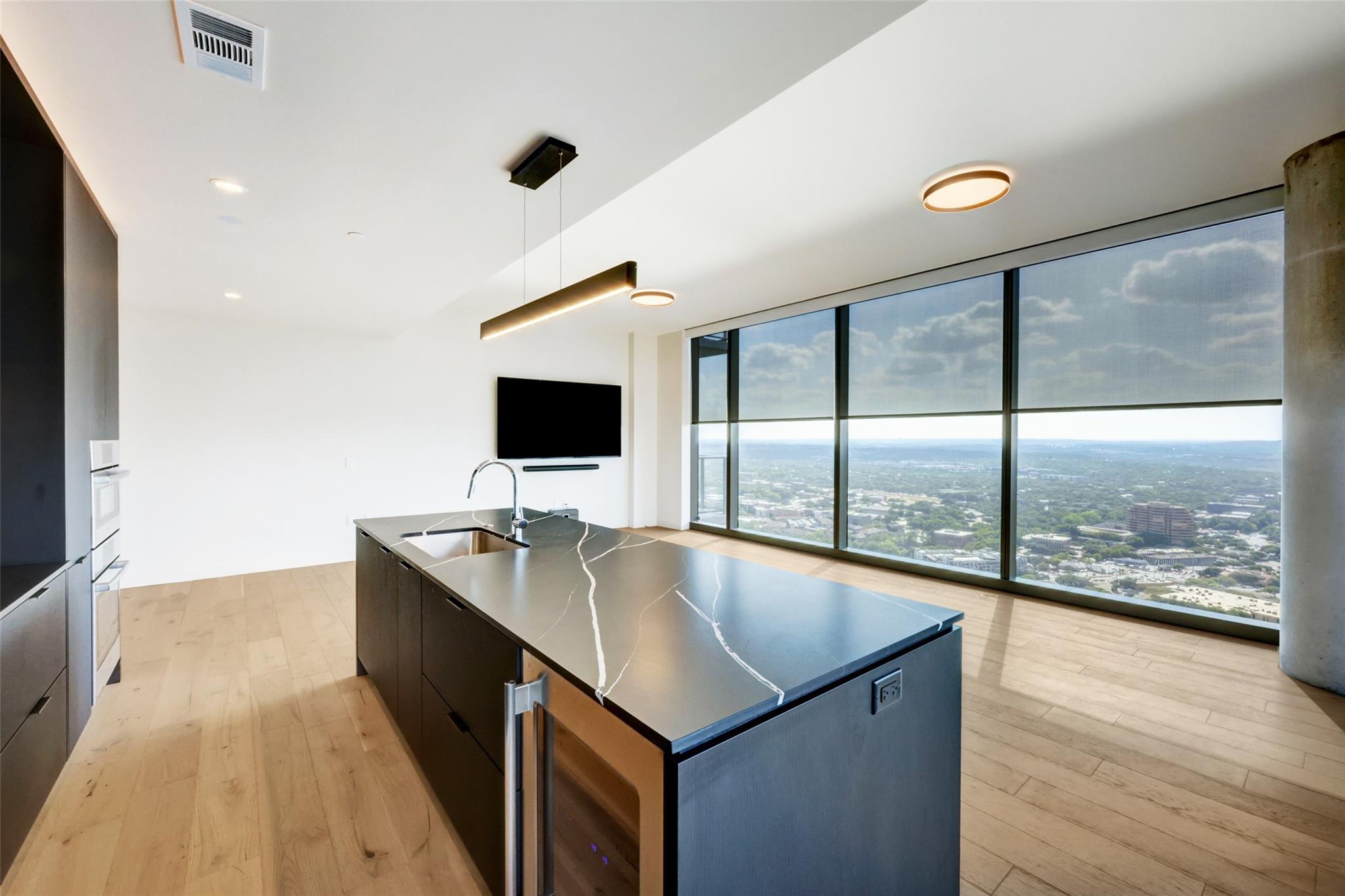 44 East Ave # 4203, Austin, TX 78701