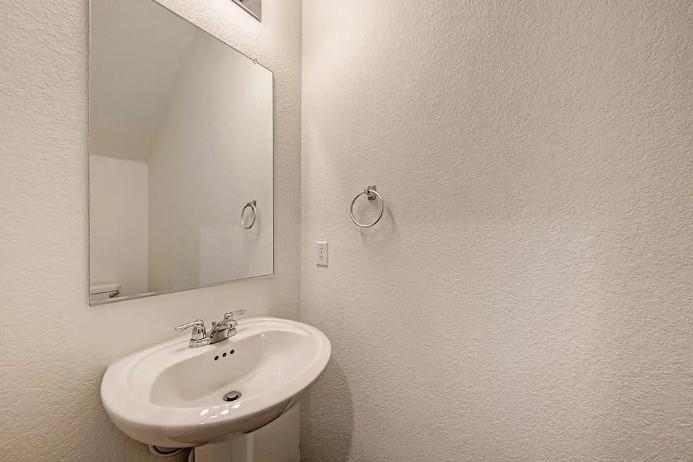 817 Circle Way # 7I, Jarrell, TX 76537