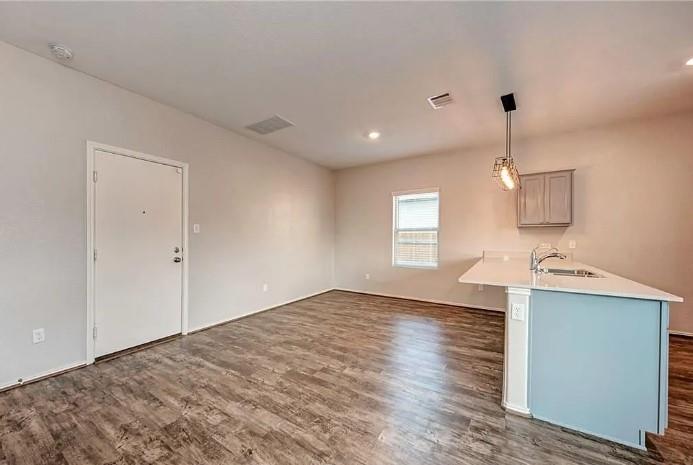 817 Circle Way # 7I, Jarrell, TX 76537