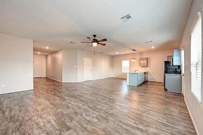 817 Circle Way # 7I, Jarrell, TX 76537