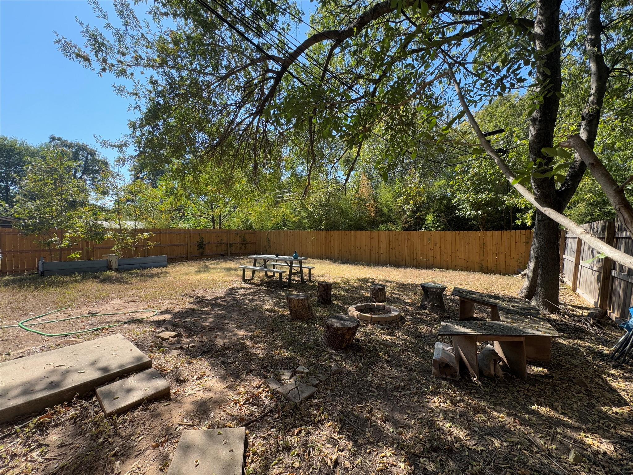 609 Franklin Blvd # A, Austin, TX 78751