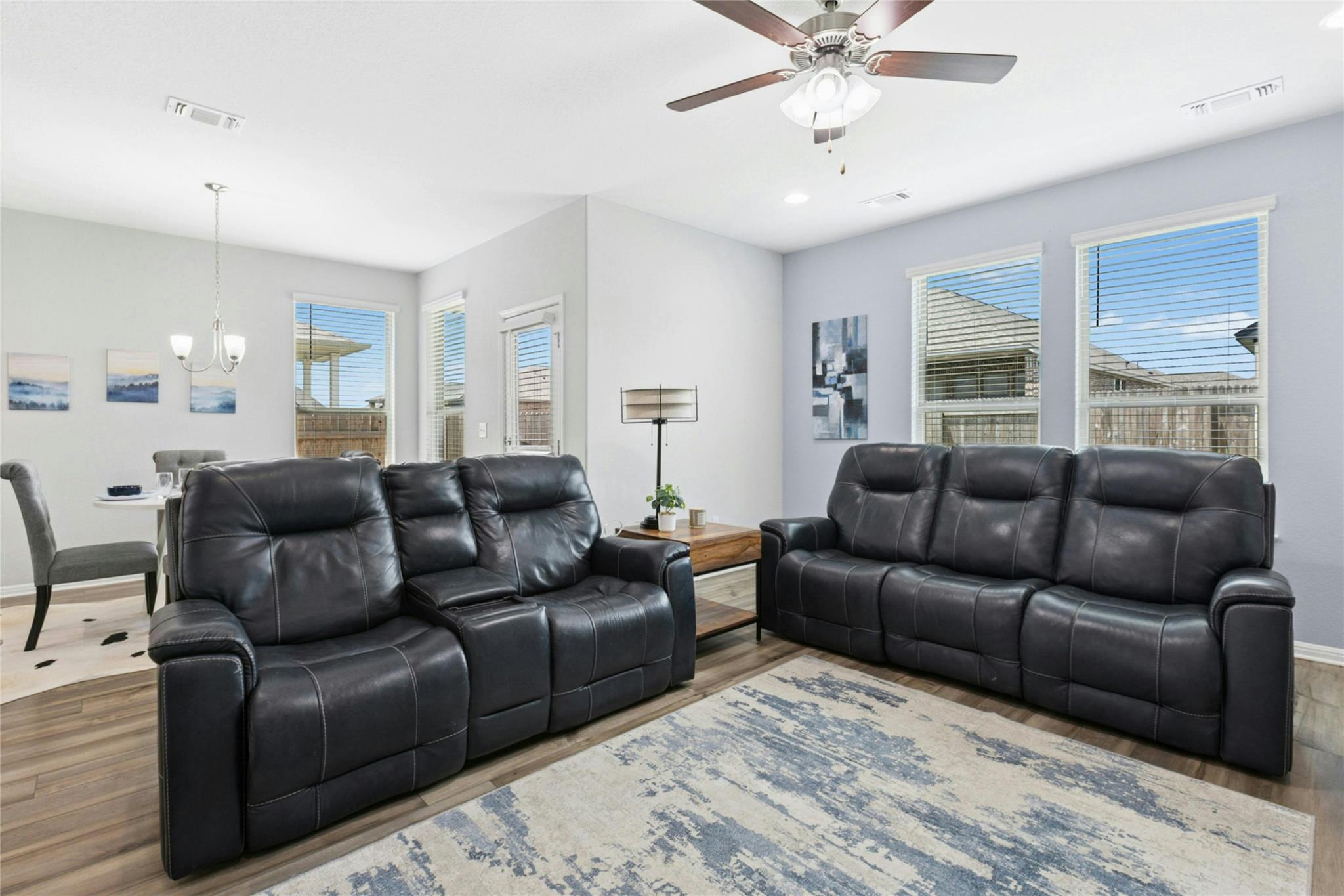 242 Backstays Loop, Kyle, TX 78640