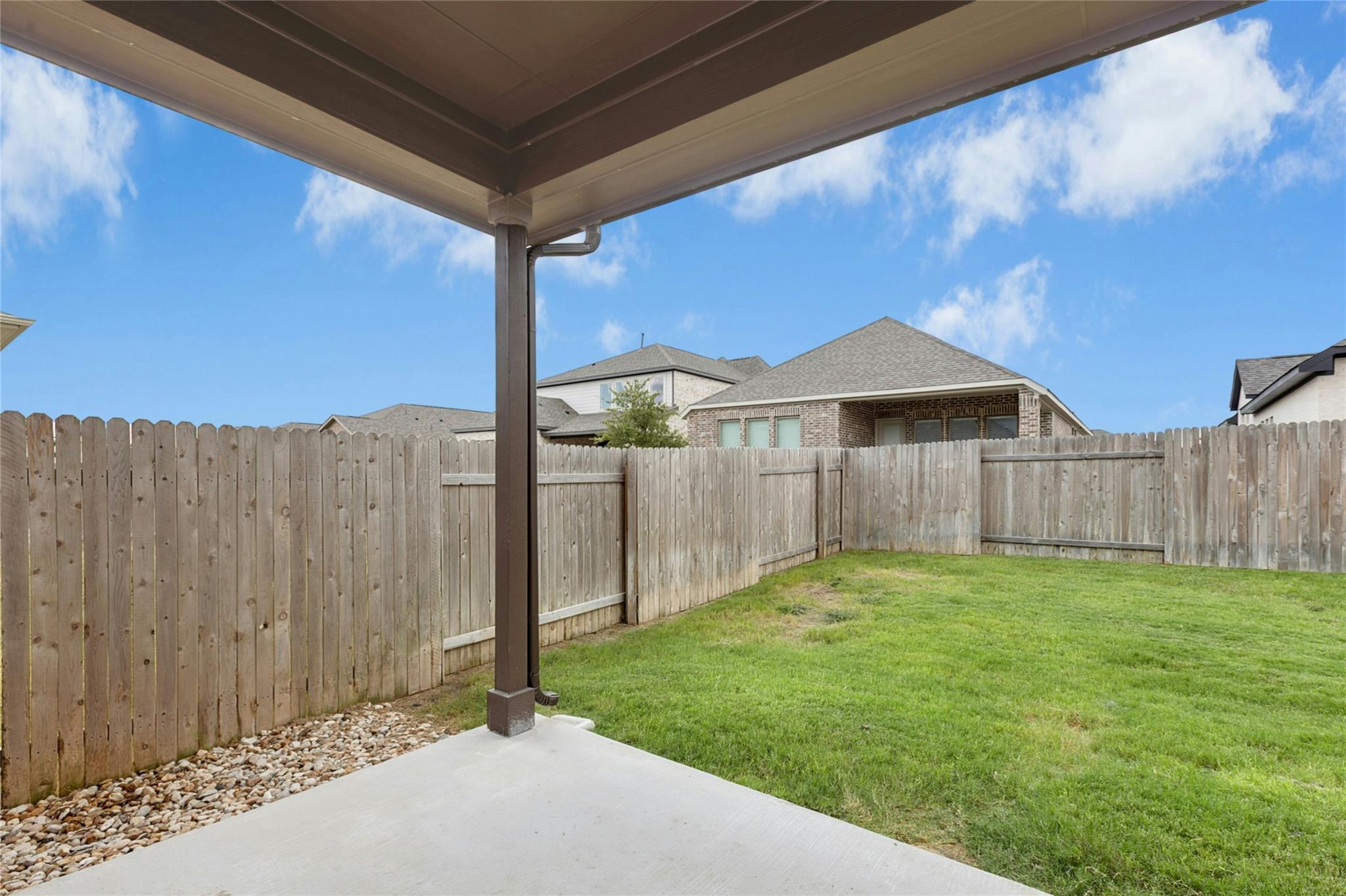 242 Backstays Loop, Kyle, TX 78640