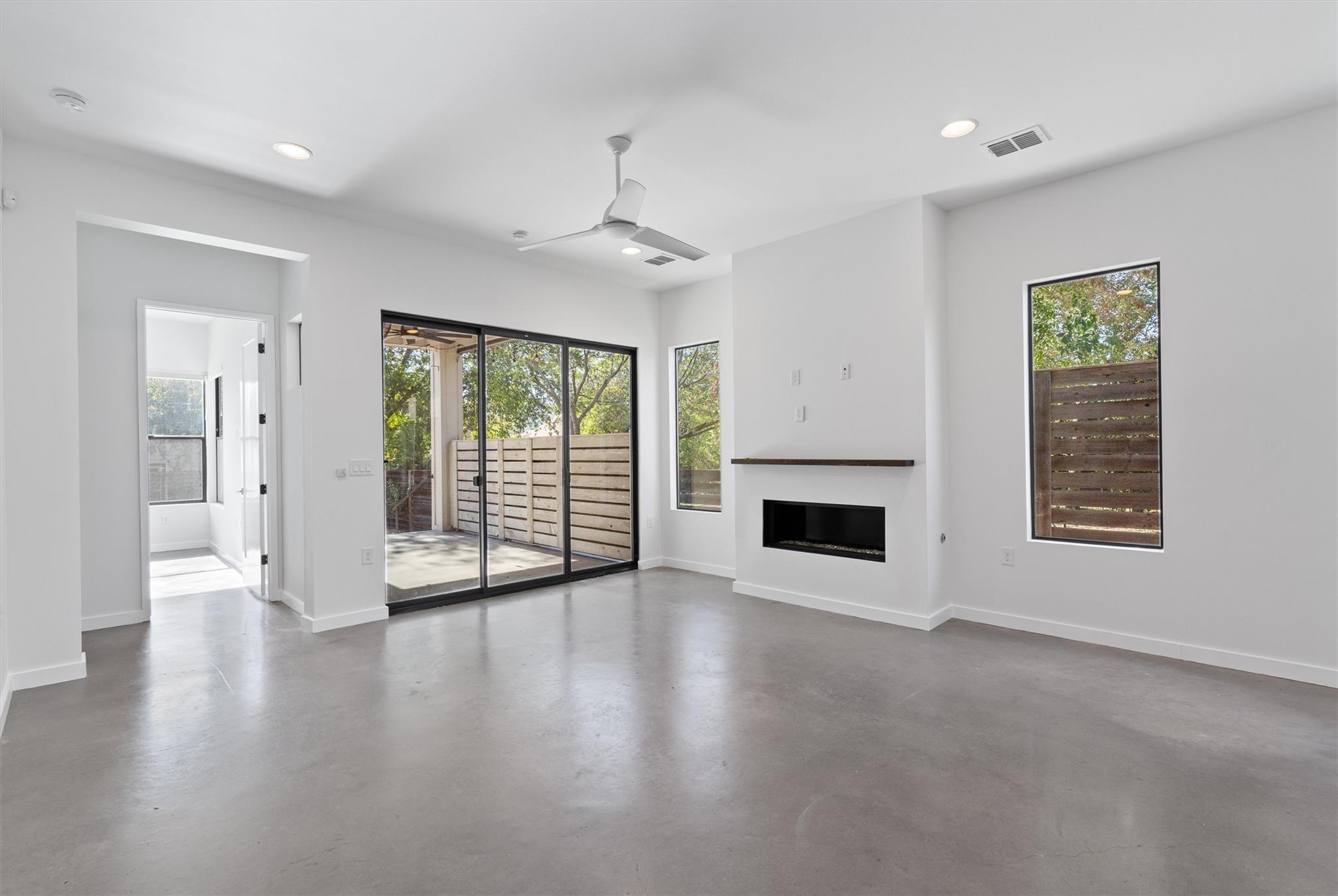 1107 Taulbee Ln # B, Austin, TX 78757