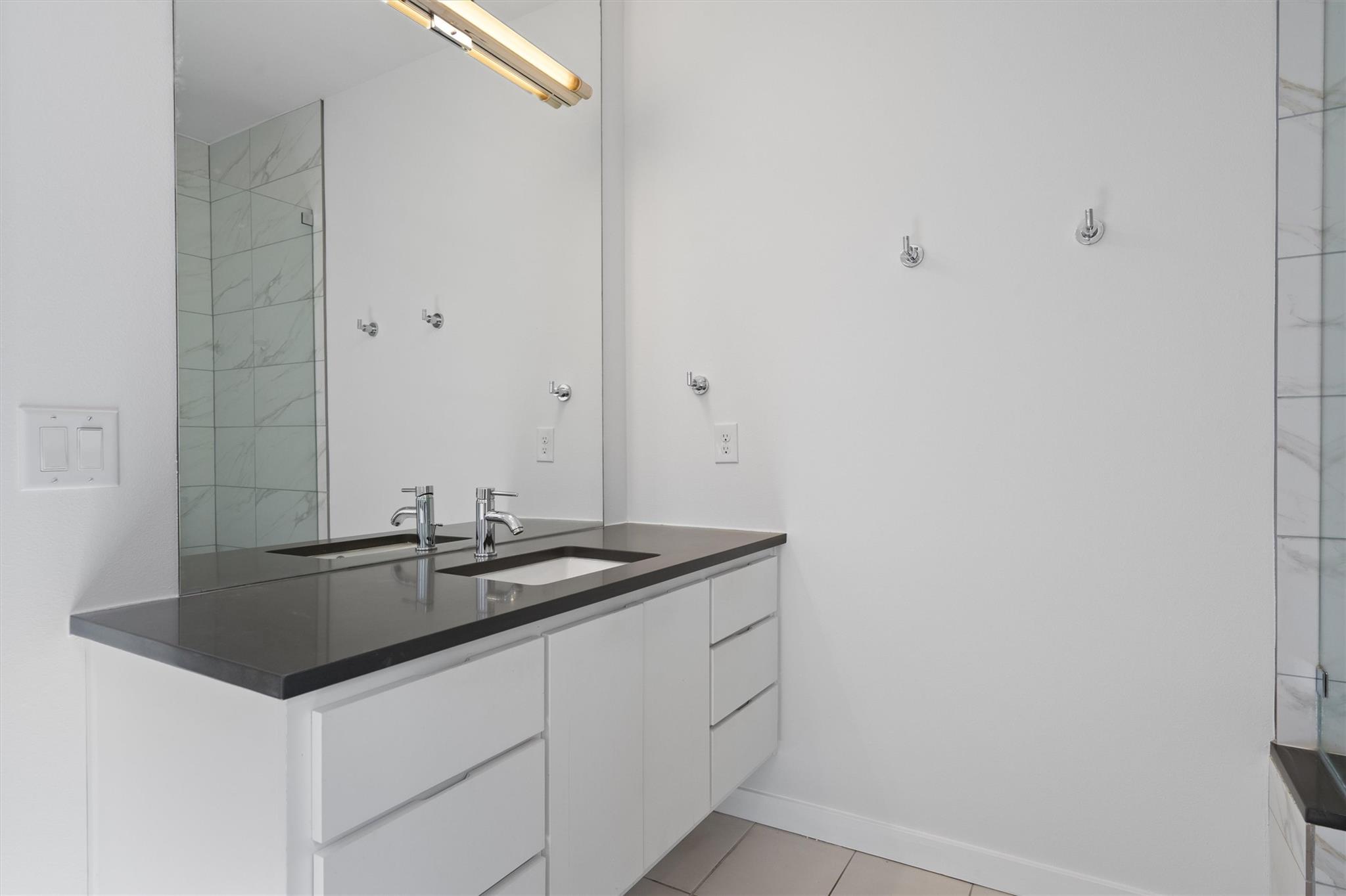 1107 Taulbee Ln # B, Austin, TX 78757