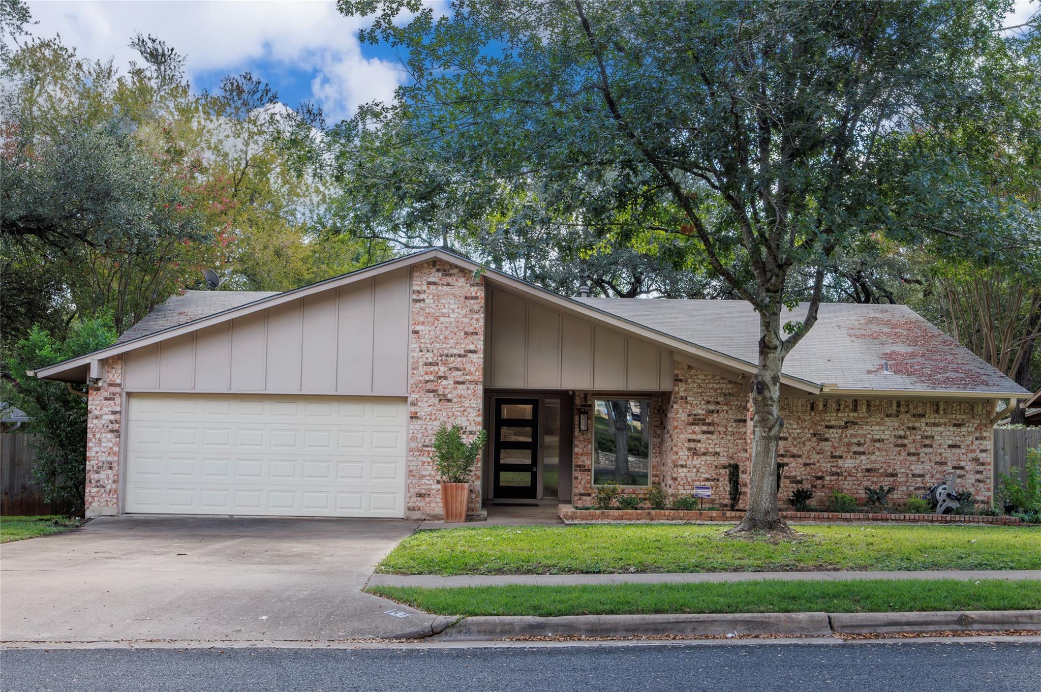 11301 Toledo Dr, Austin, TX 78759