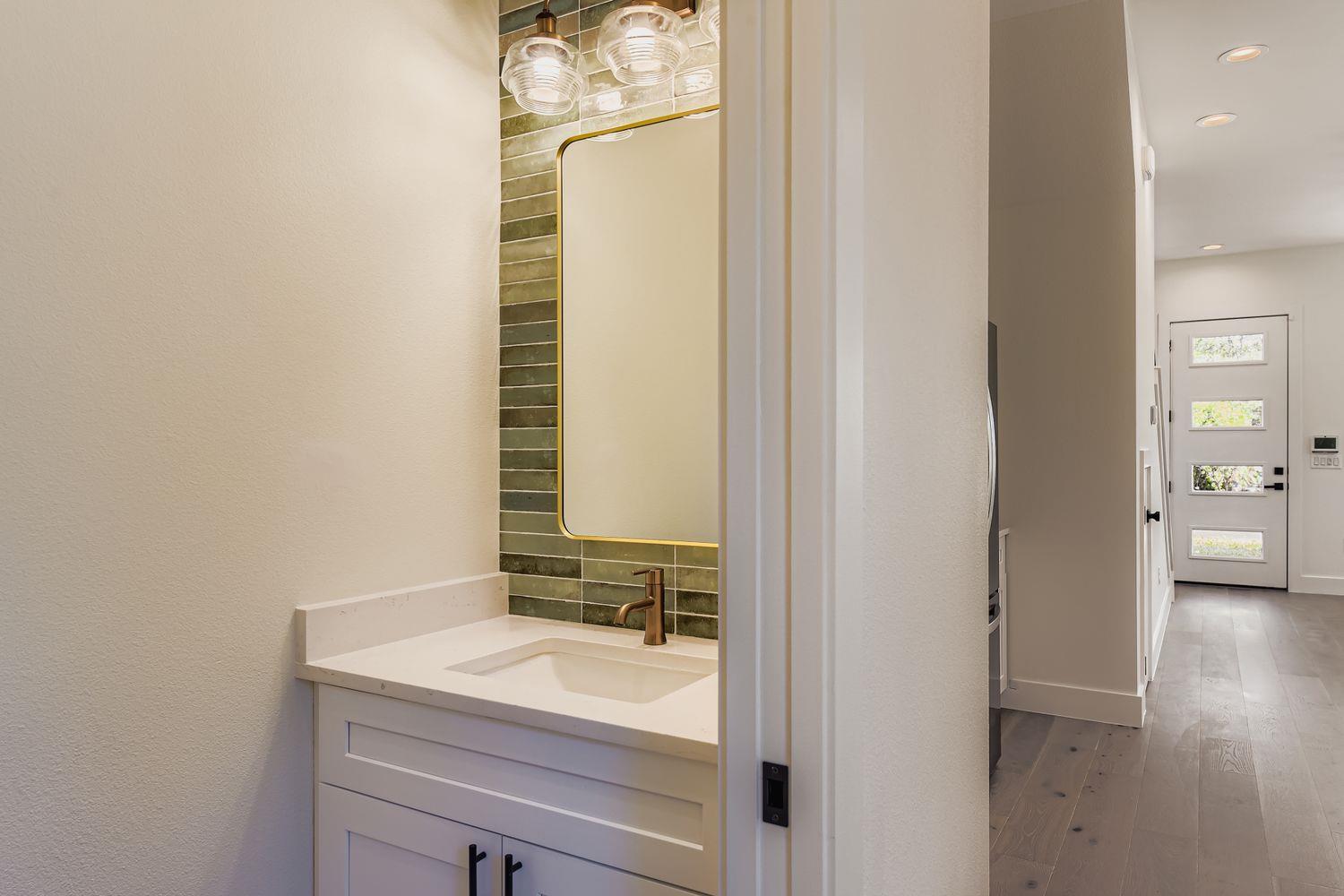 4712 S Forest Dr, Austin, TX 78745