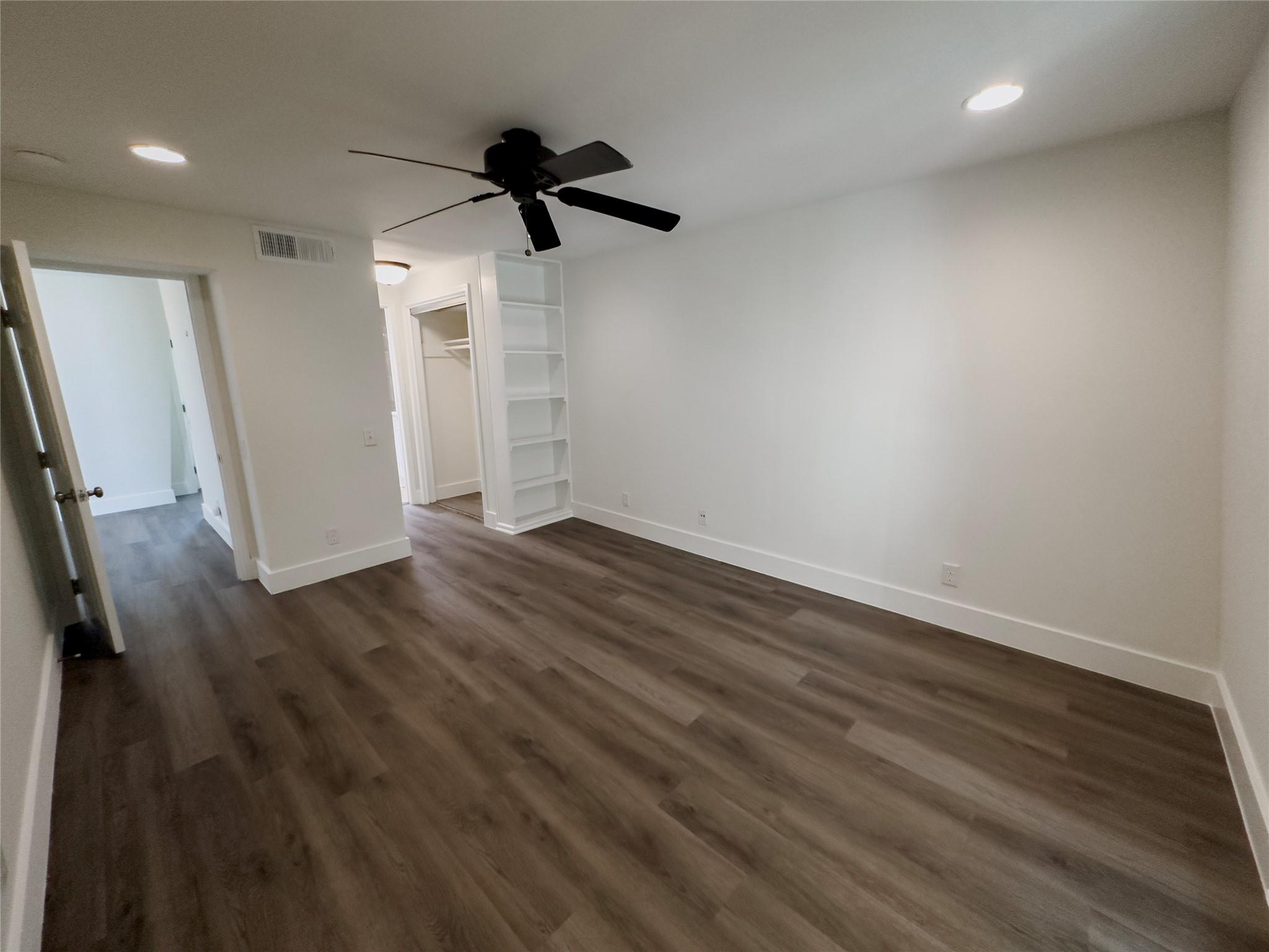 2704 San Pedro St # 16, Austin, TX 78705