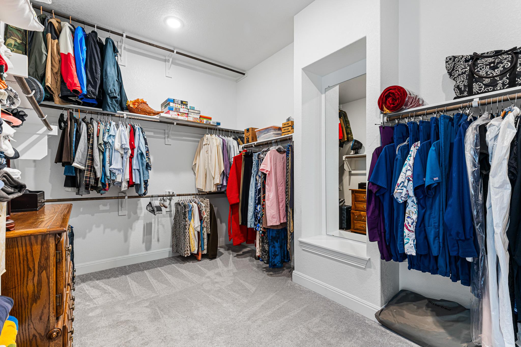 2041 Waterfall Ave, Leander, TX 78641