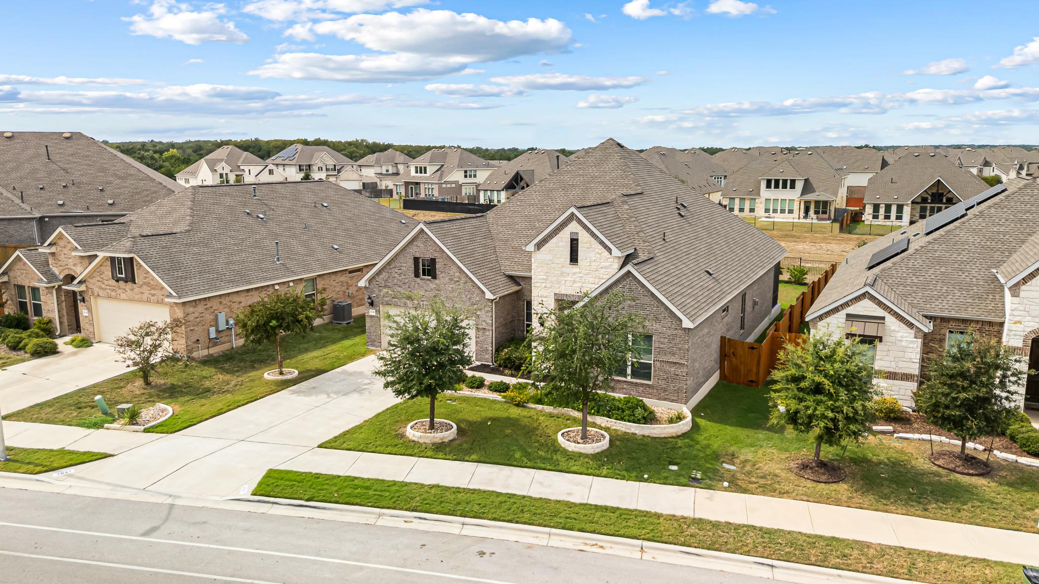 2041 Waterfall Ave, Leander, TX 78641