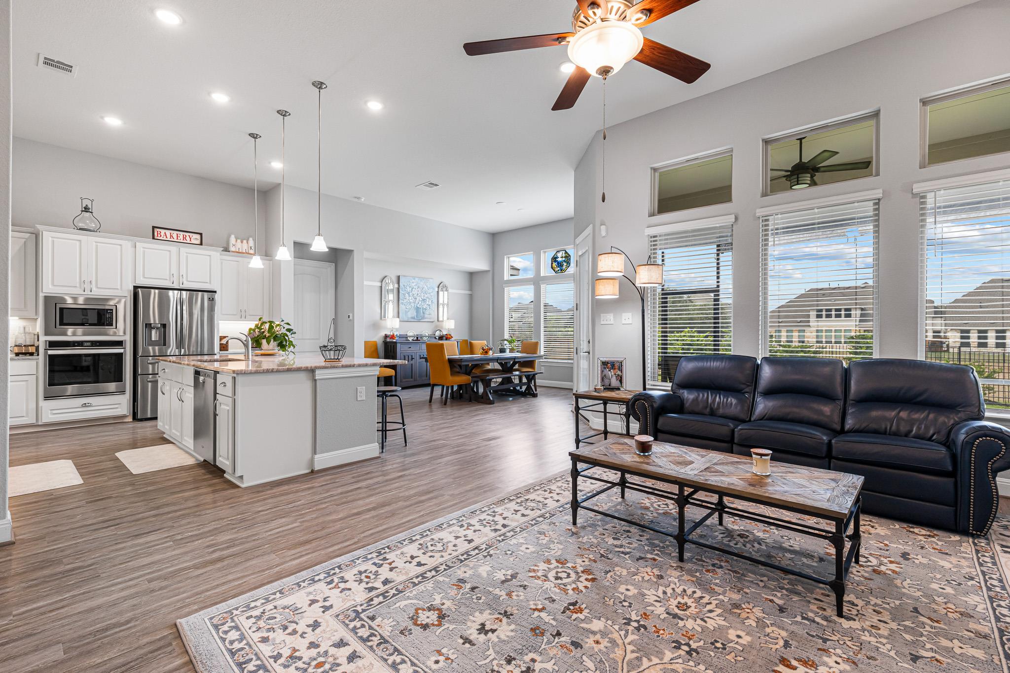 2041 Waterfall Ave, Leander, TX 78641