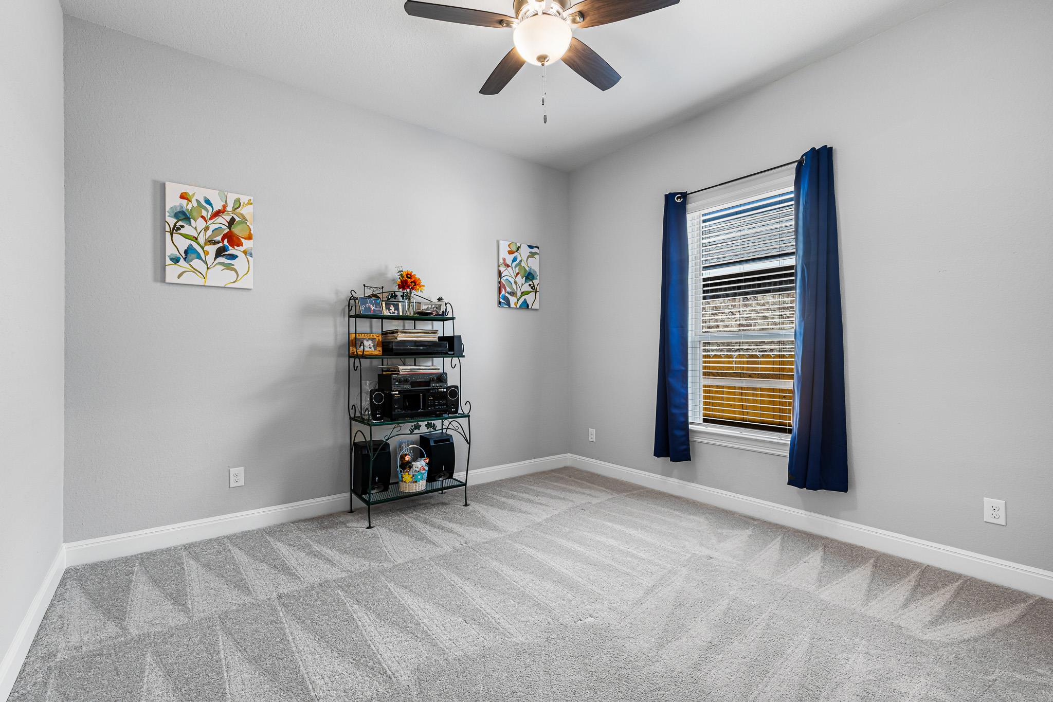 2041 Waterfall Ave, Leander, TX 78641