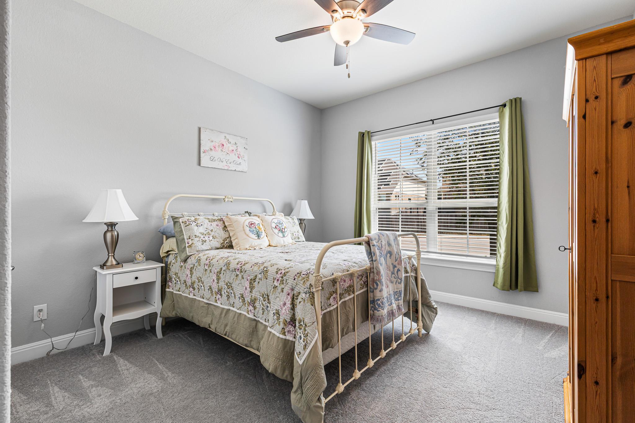 2041 Waterfall Ave, Leander, TX 78641