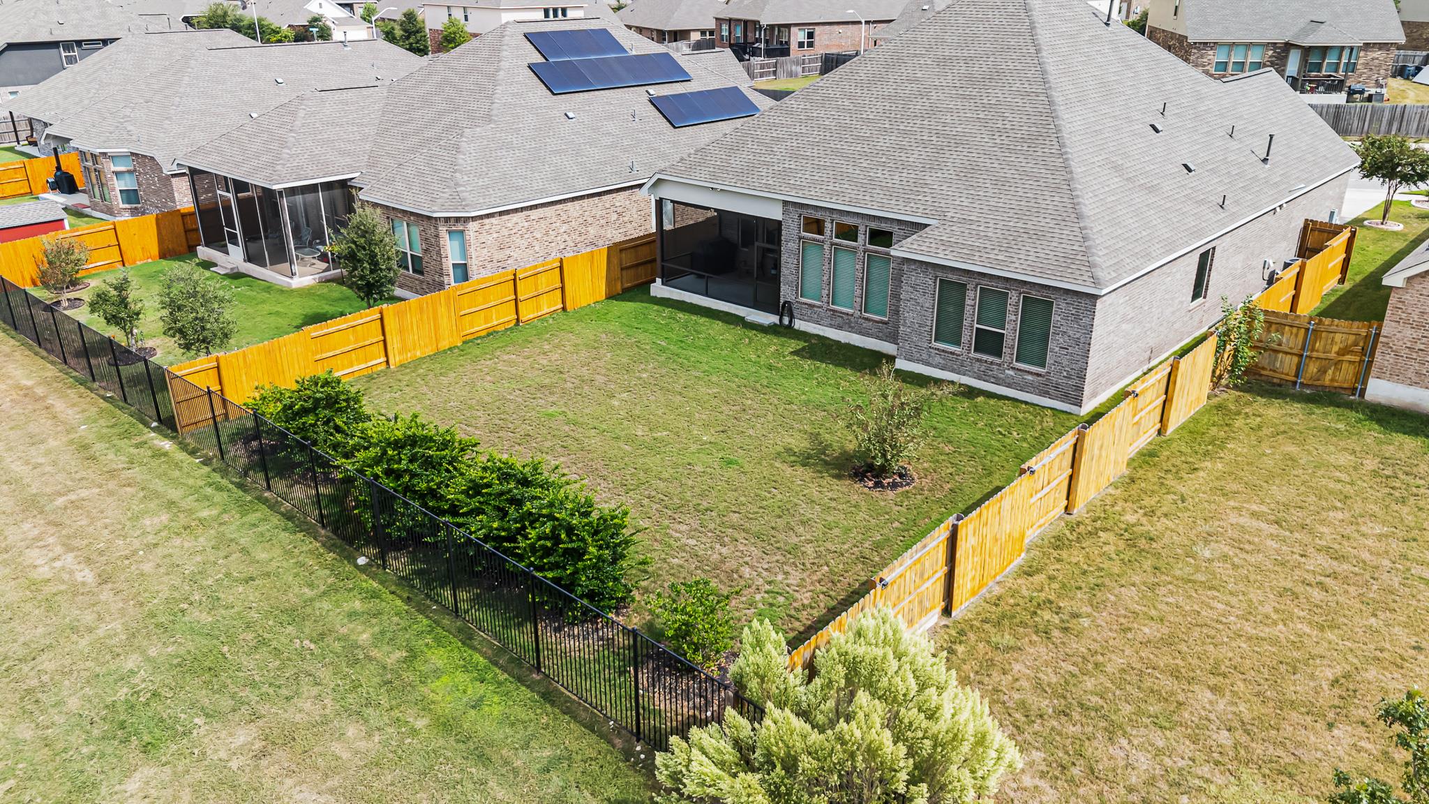 2041 Waterfall Ave, Leander, TX 78641