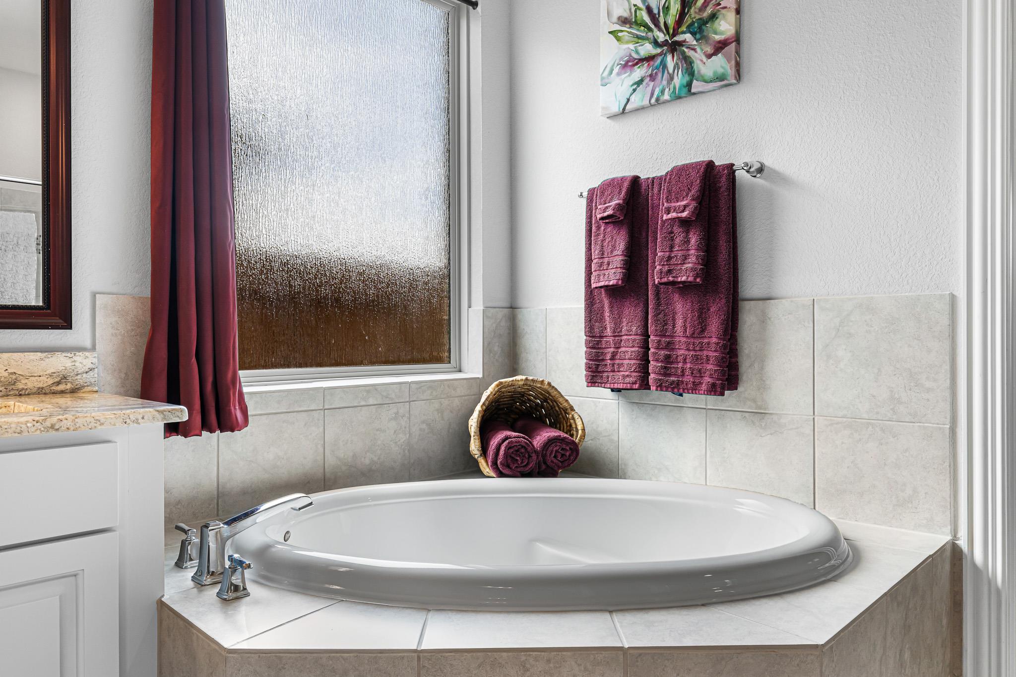 2041 Waterfall Ave, Leander, TX 78641