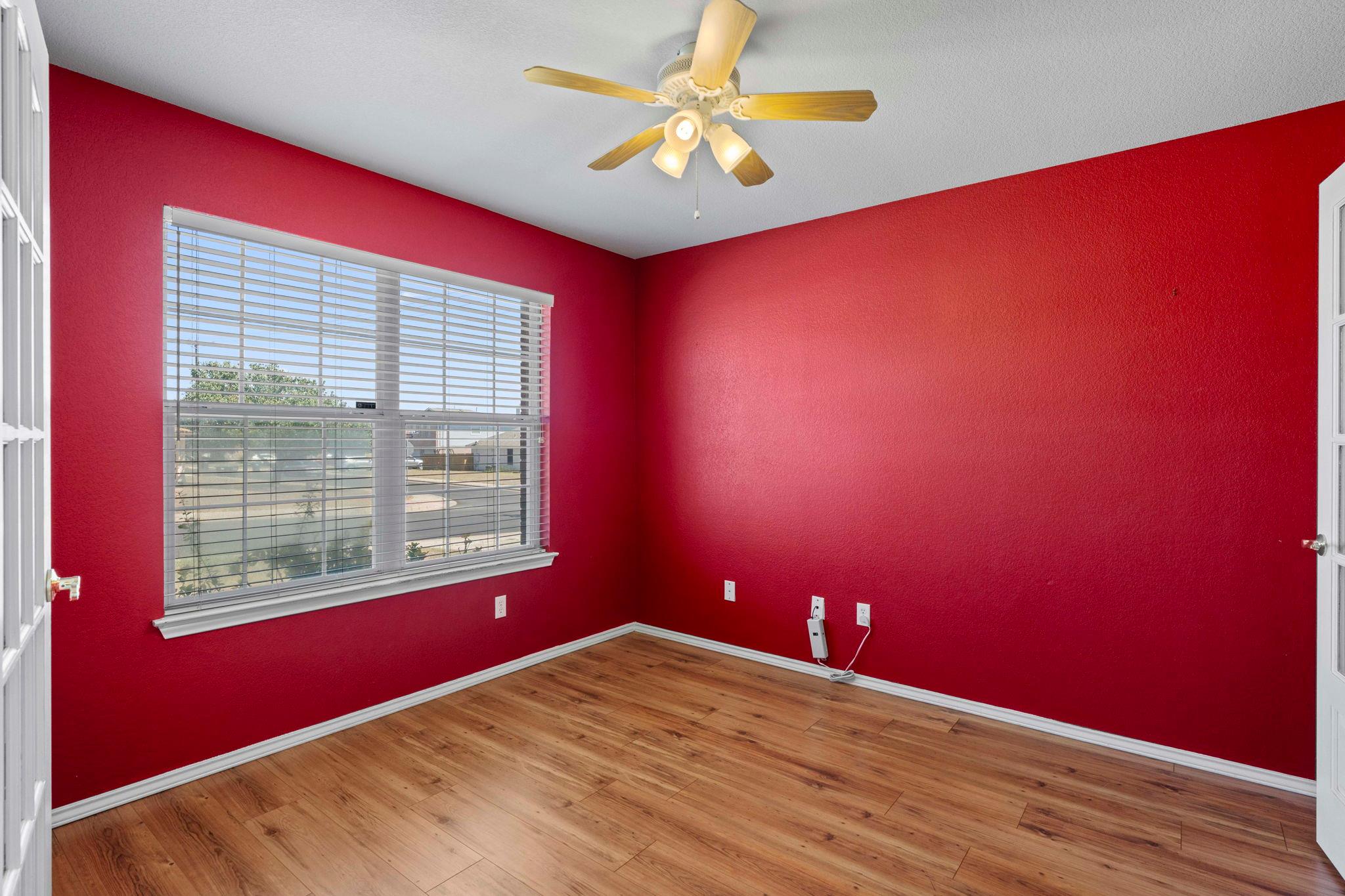 228 San Felipe Dr, Kyle, TX 78640