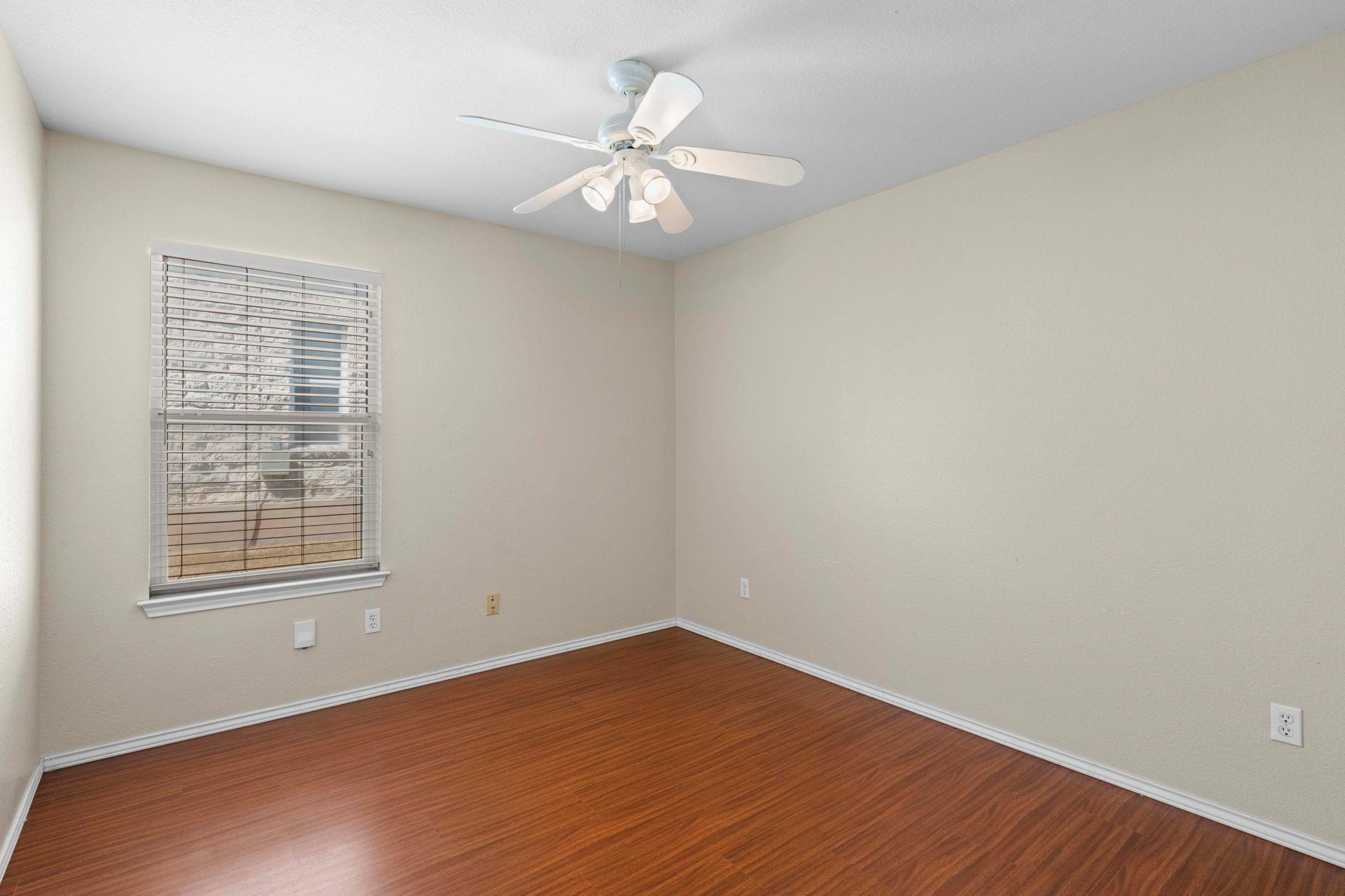 228 San Felipe Dr, Kyle, TX 78640