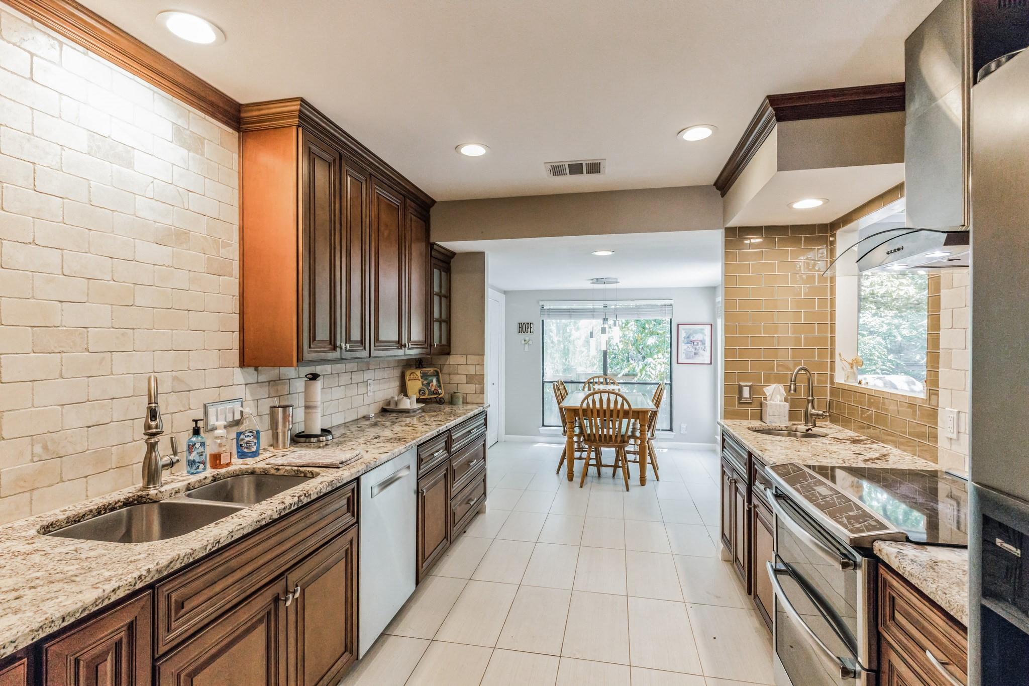 6007 Gardenridge Holw, Austin, TX 78750