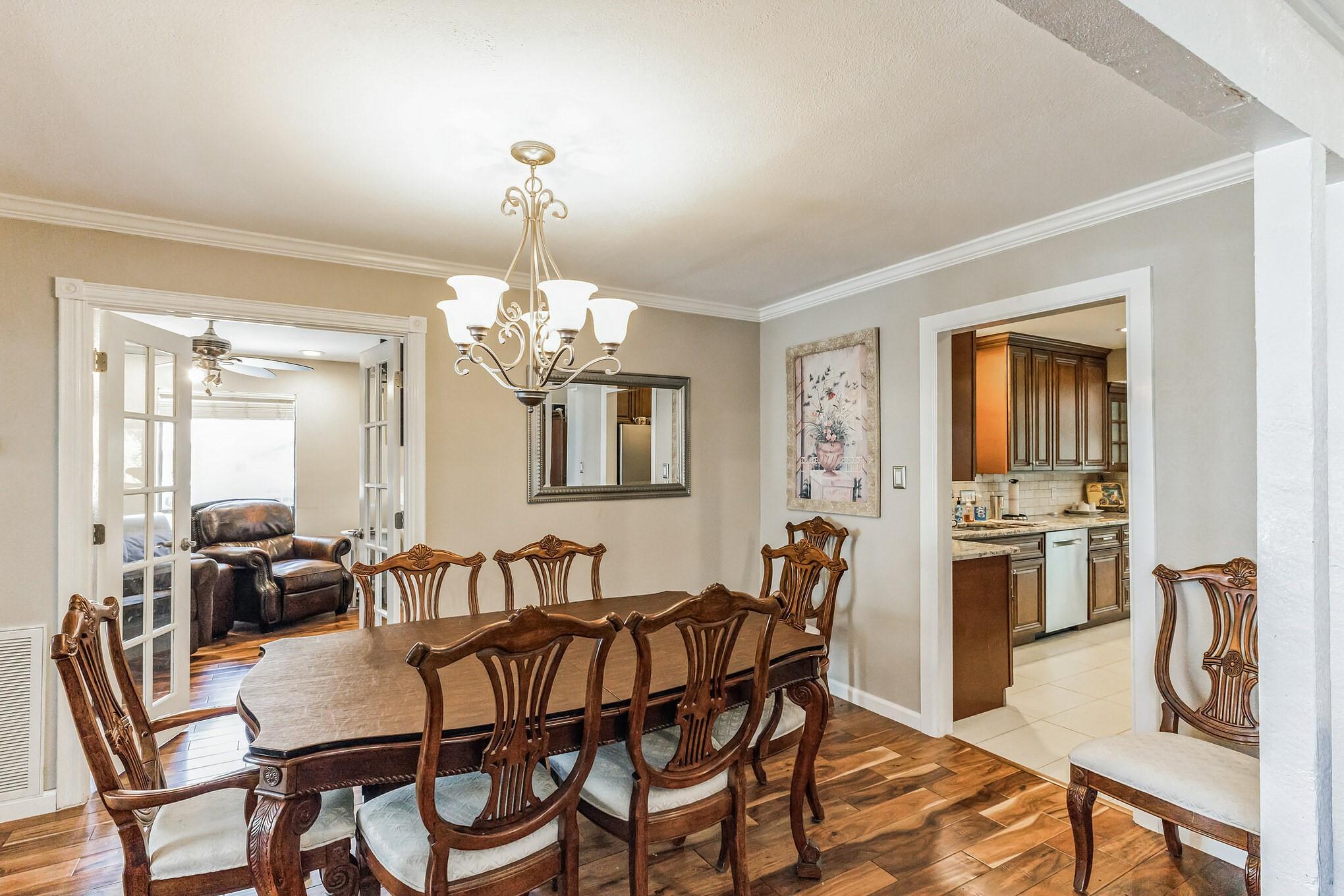 6007 Gardenridge Holw, Austin, TX 78750