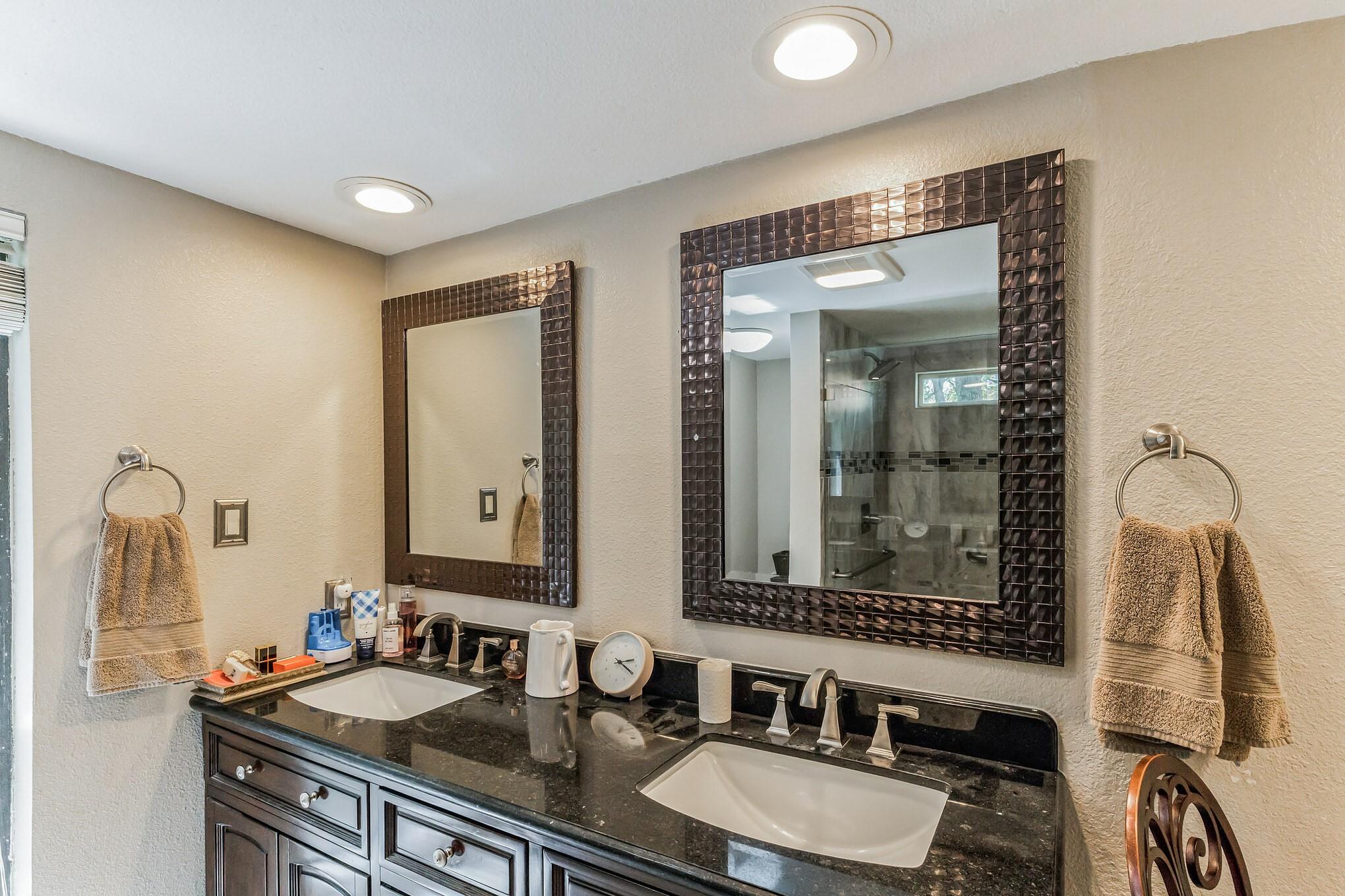 6007 Gardenridge Holw, Austin, TX 78750