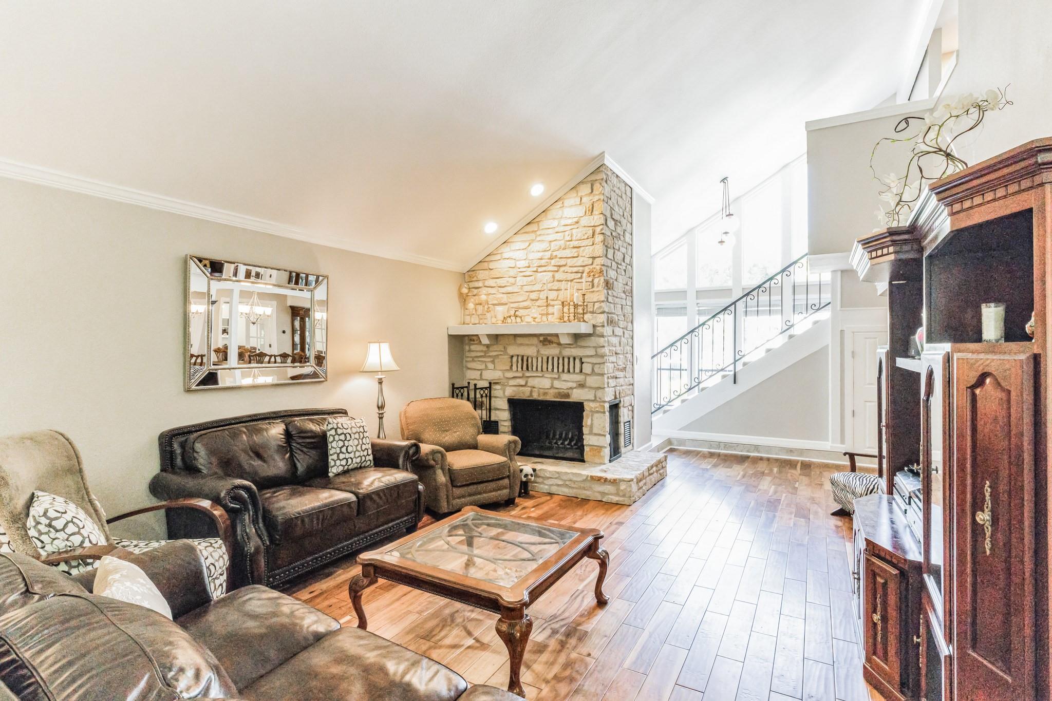 6007 Gardenridge Holw, Austin, TX 78750