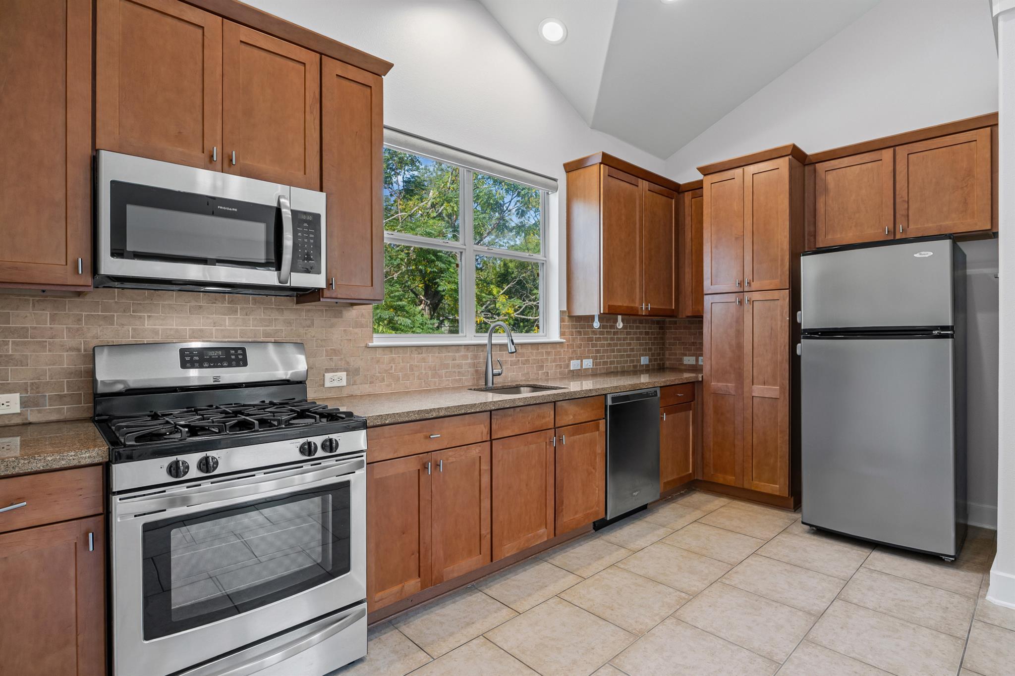 1601 Miriam Ave # 315, Austin, TX 78702