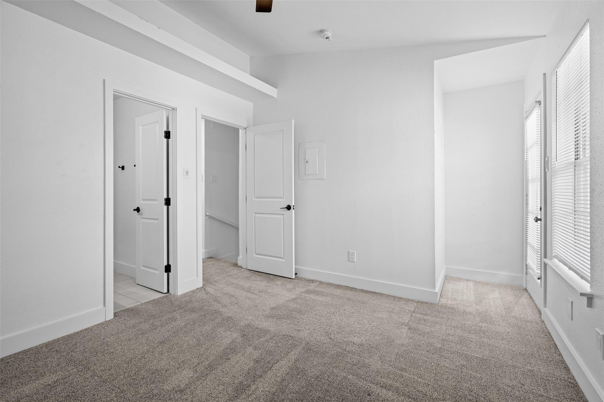 1810 River Crossing Cir # B, Austin, TX 78741