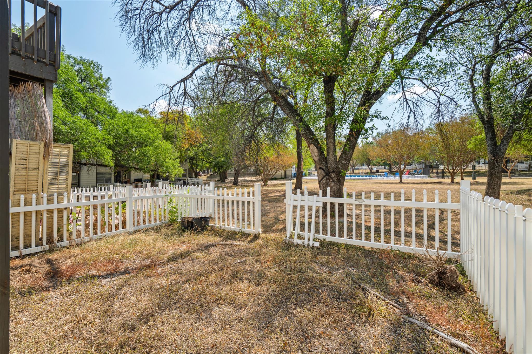 1810 River Crossing Cir # B, Austin, TX 78741