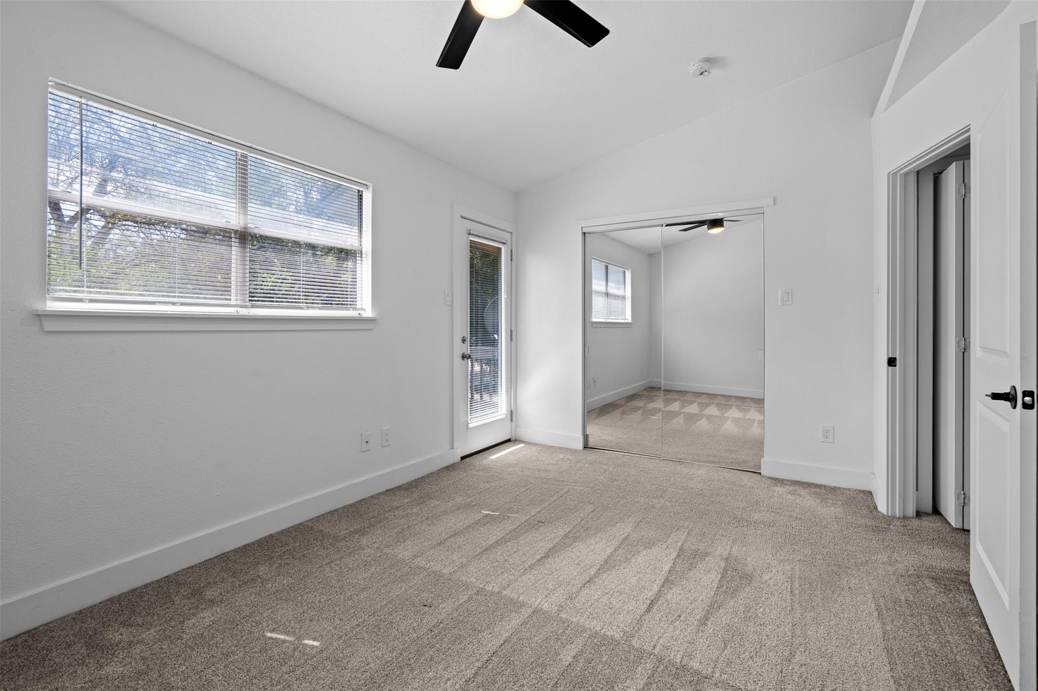 1810 River Crossing Cir # B, Austin, TX 78741