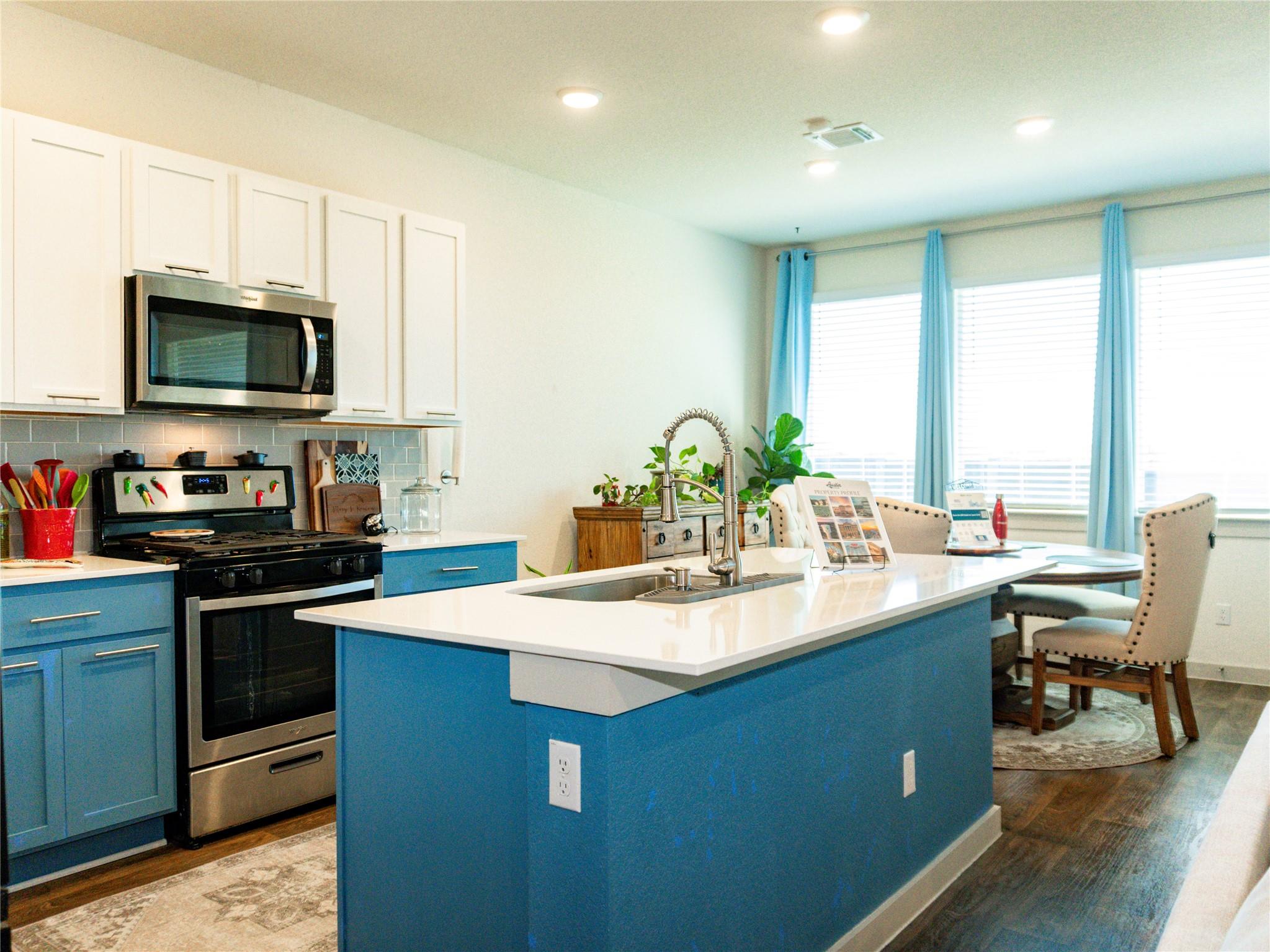 100 Big Cypress Bayou Rd, Hutto, TX 78634