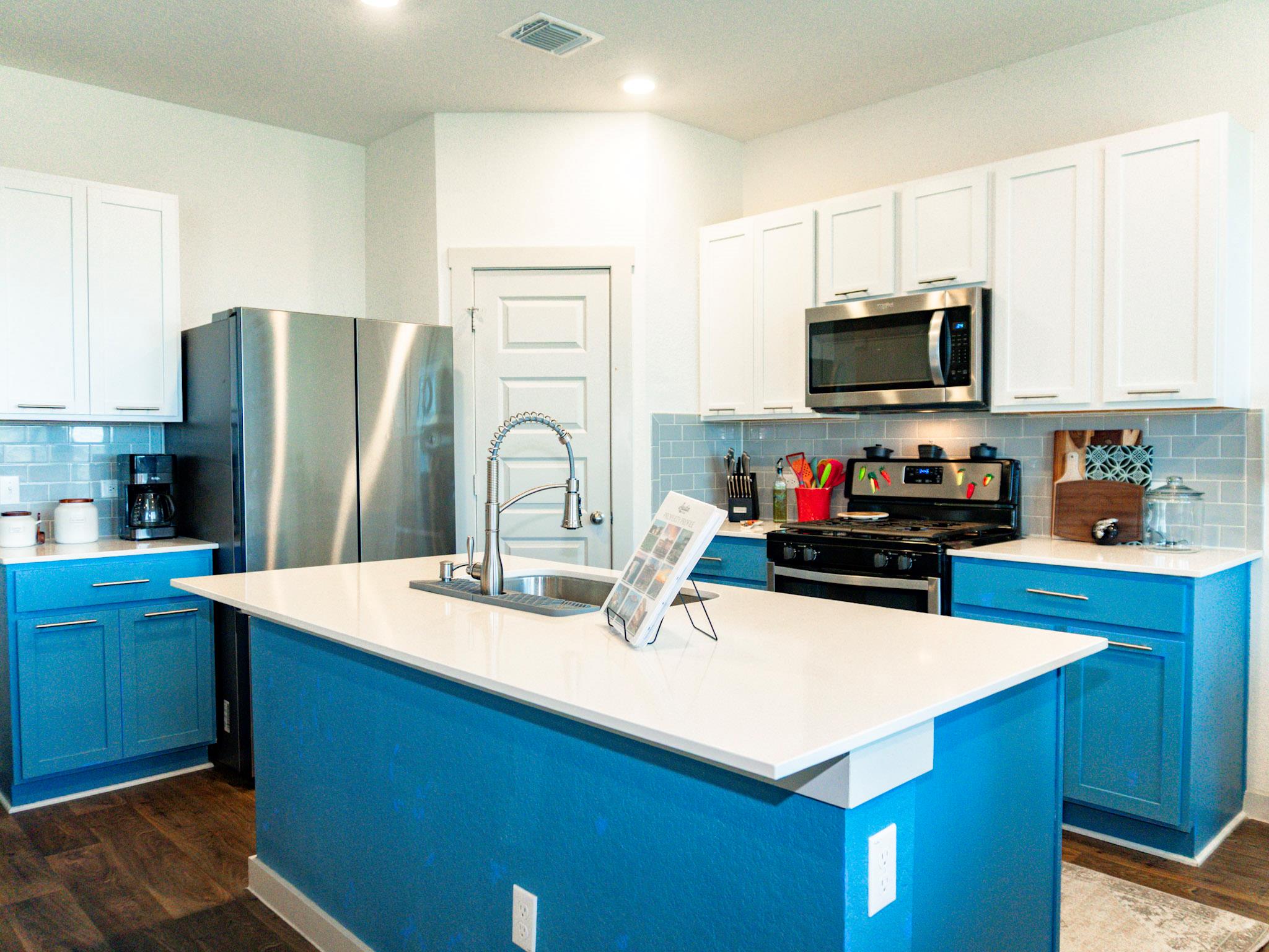 100 Big Cypress Bayou Rd, Hutto, TX 78634