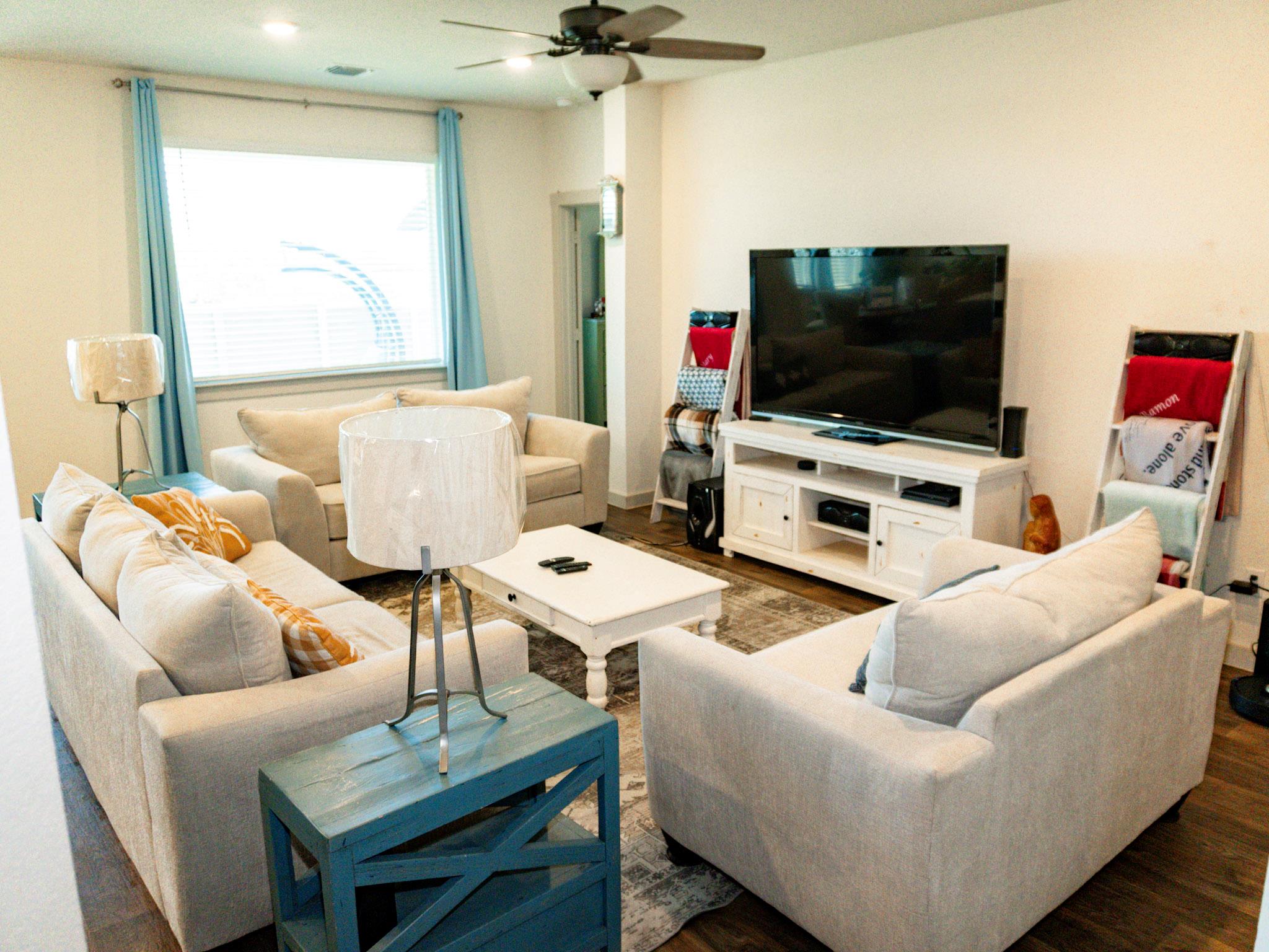 100 Big Cypress Bayou Rd, Hutto, TX 78634