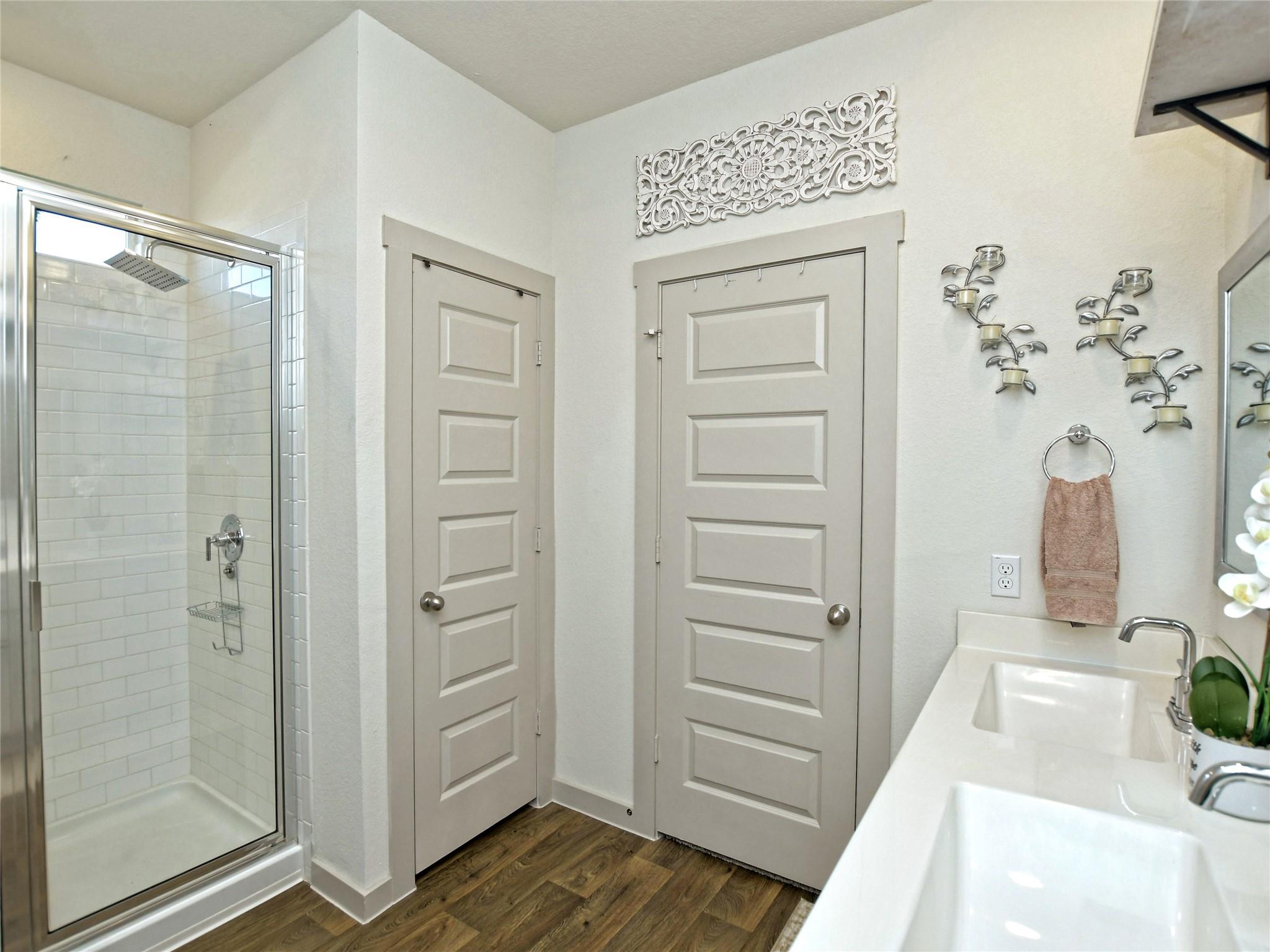 100 Big Cypress Bayou Rd, Hutto, TX 78634