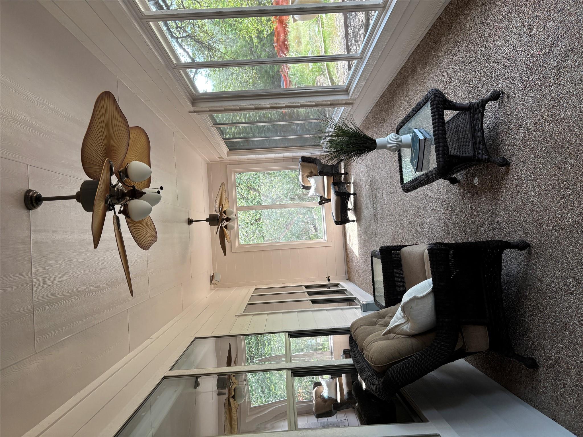 17109 Northlake Hills Dr, Jonestown, TX 78645