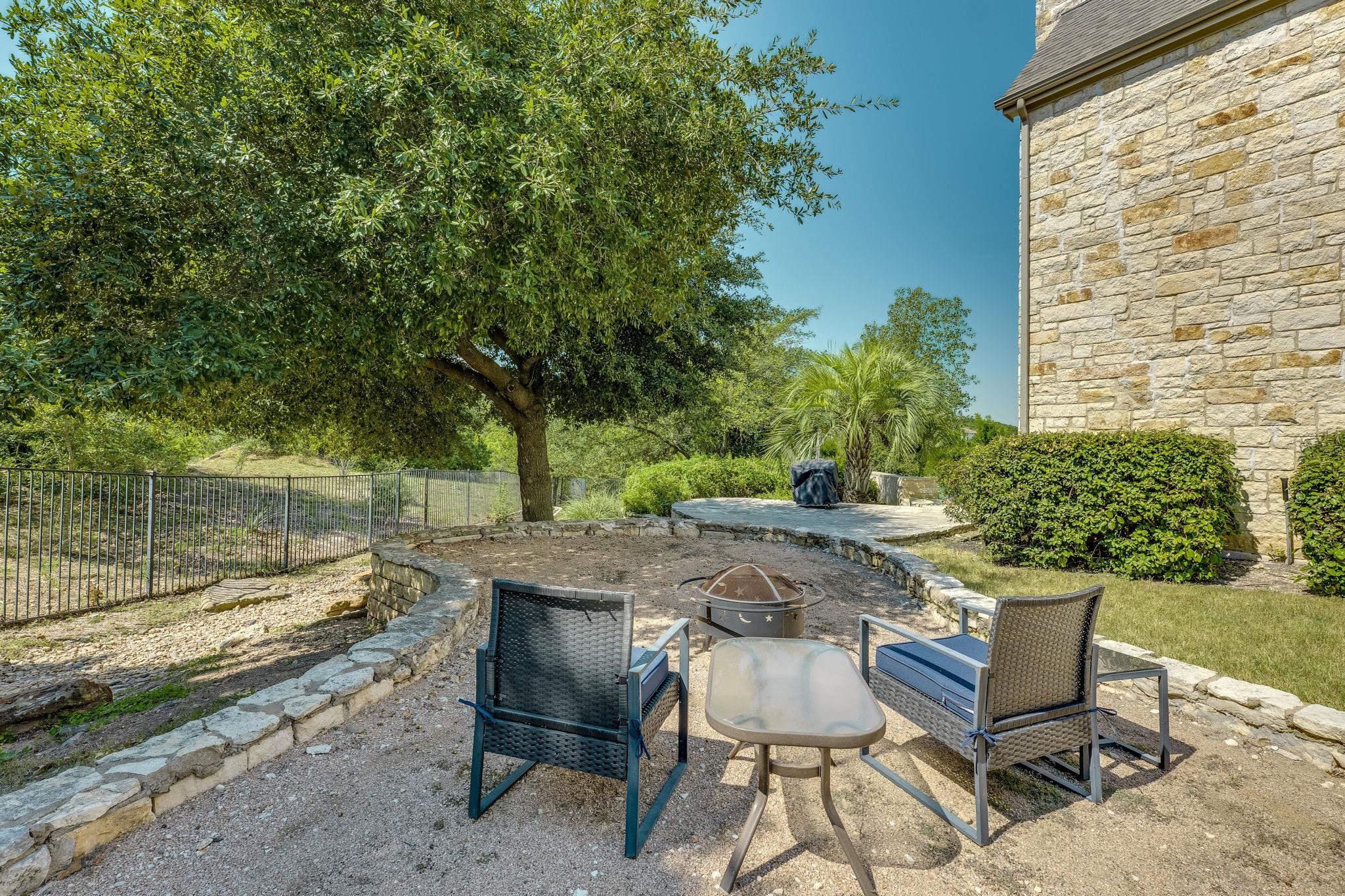 111 Sebastians Run, Austin, TX 78738