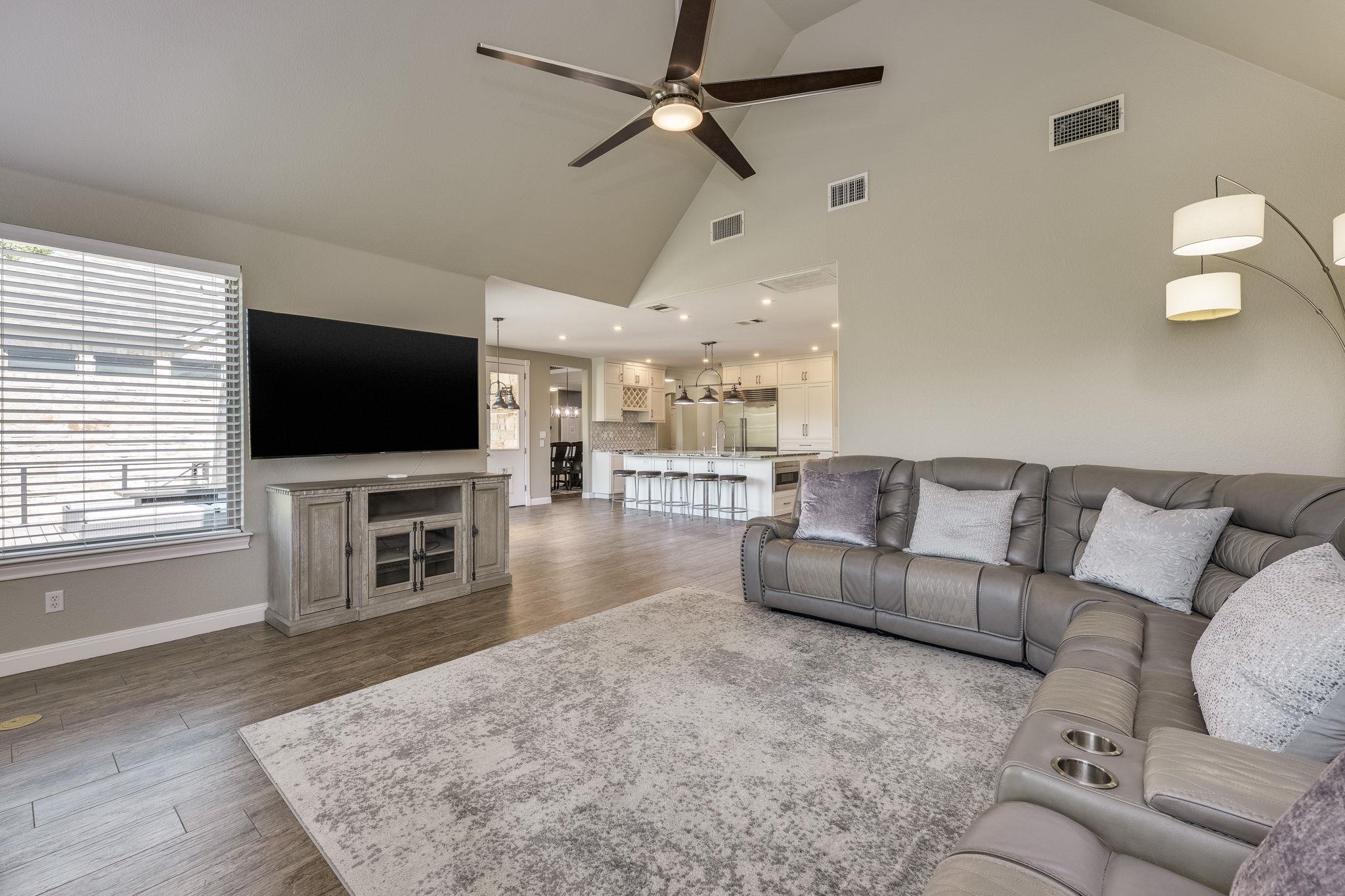 111 Sebastians Run, Austin, TX 78738