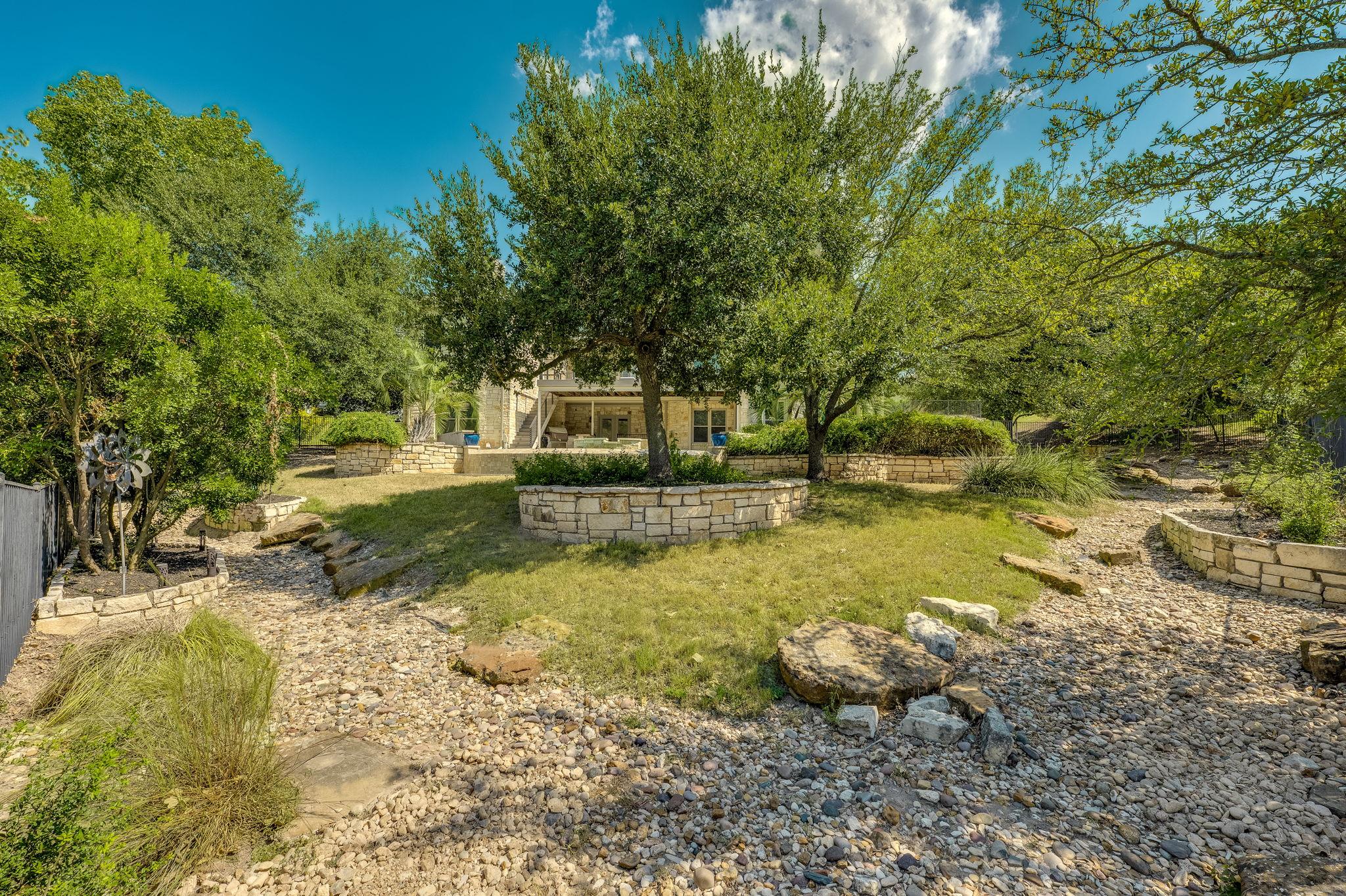 111 Sebastians Run, Austin, TX 78738
