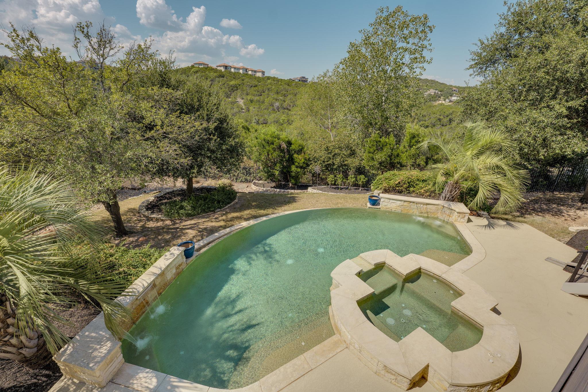111 Sebastians Run, Austin, TX 78738