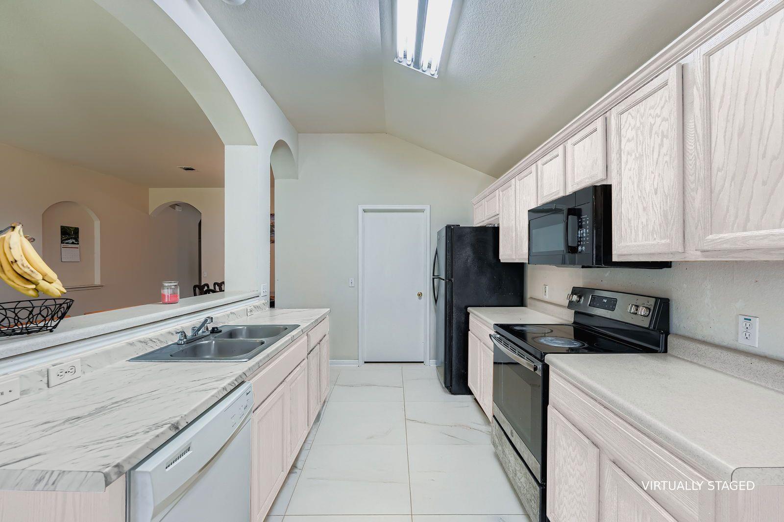 4705 Valcour Bay Ln # 38, Austin, TX 78754