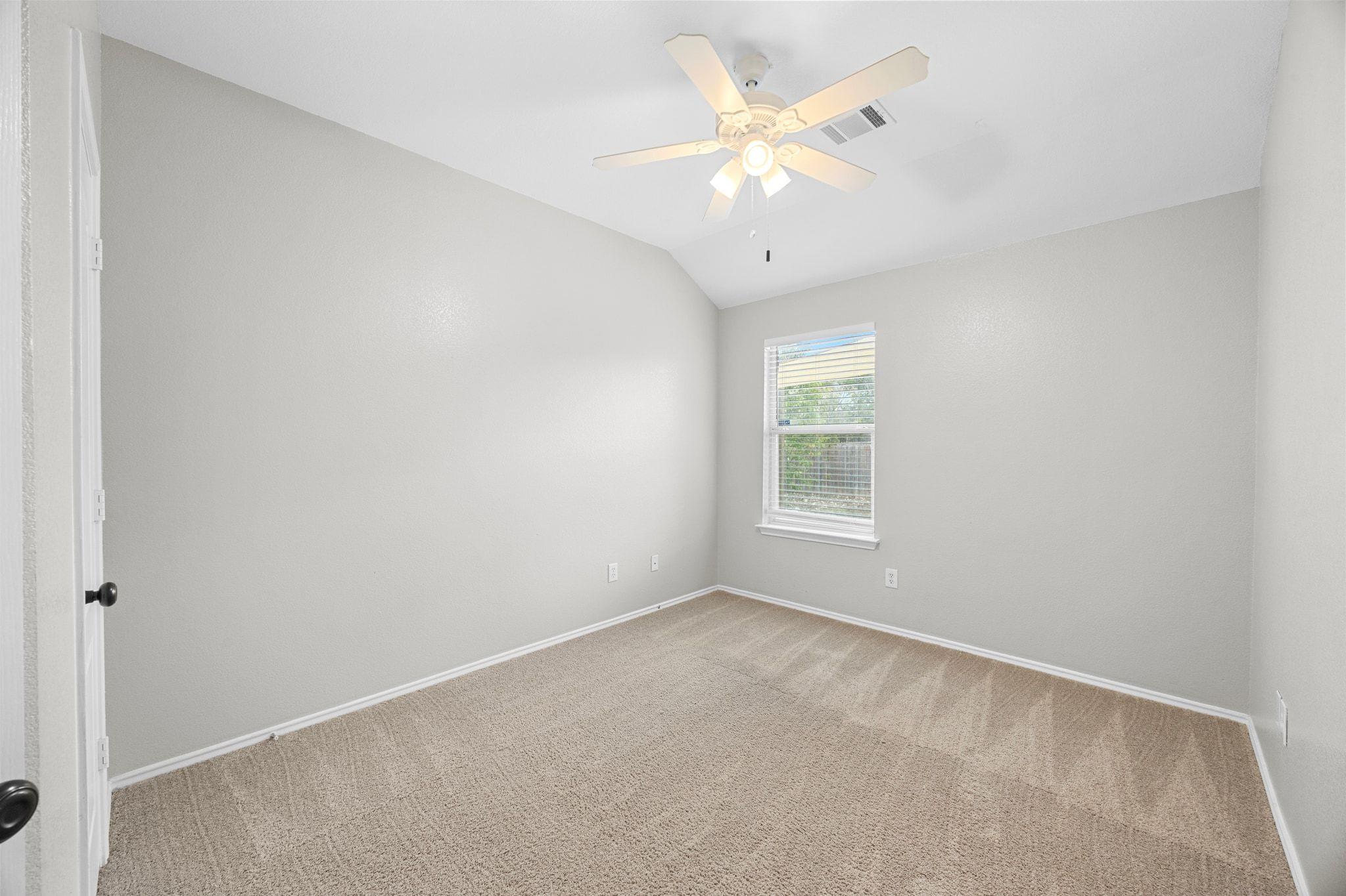 119 Aguilar Dr, Hutto, TX 78634